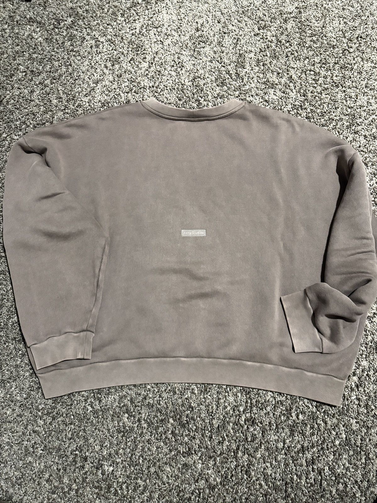 Acne Studios Acne Studios Brown Logo Patch Sweatshirt Crewneck Size US M / EU 48-50 / 2 - 8 Thumbnail