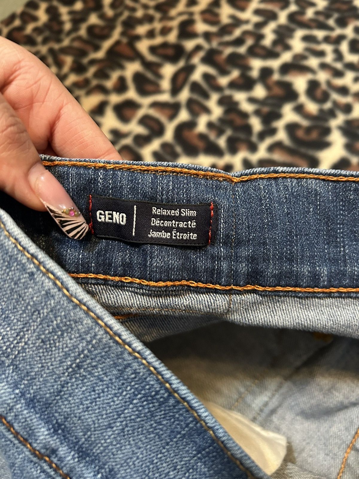 True Religion RARE TRUE RELIGION DRAGON EMBROIDERED JORTS Size US 36 / EU 52 - 5 Thumbnail