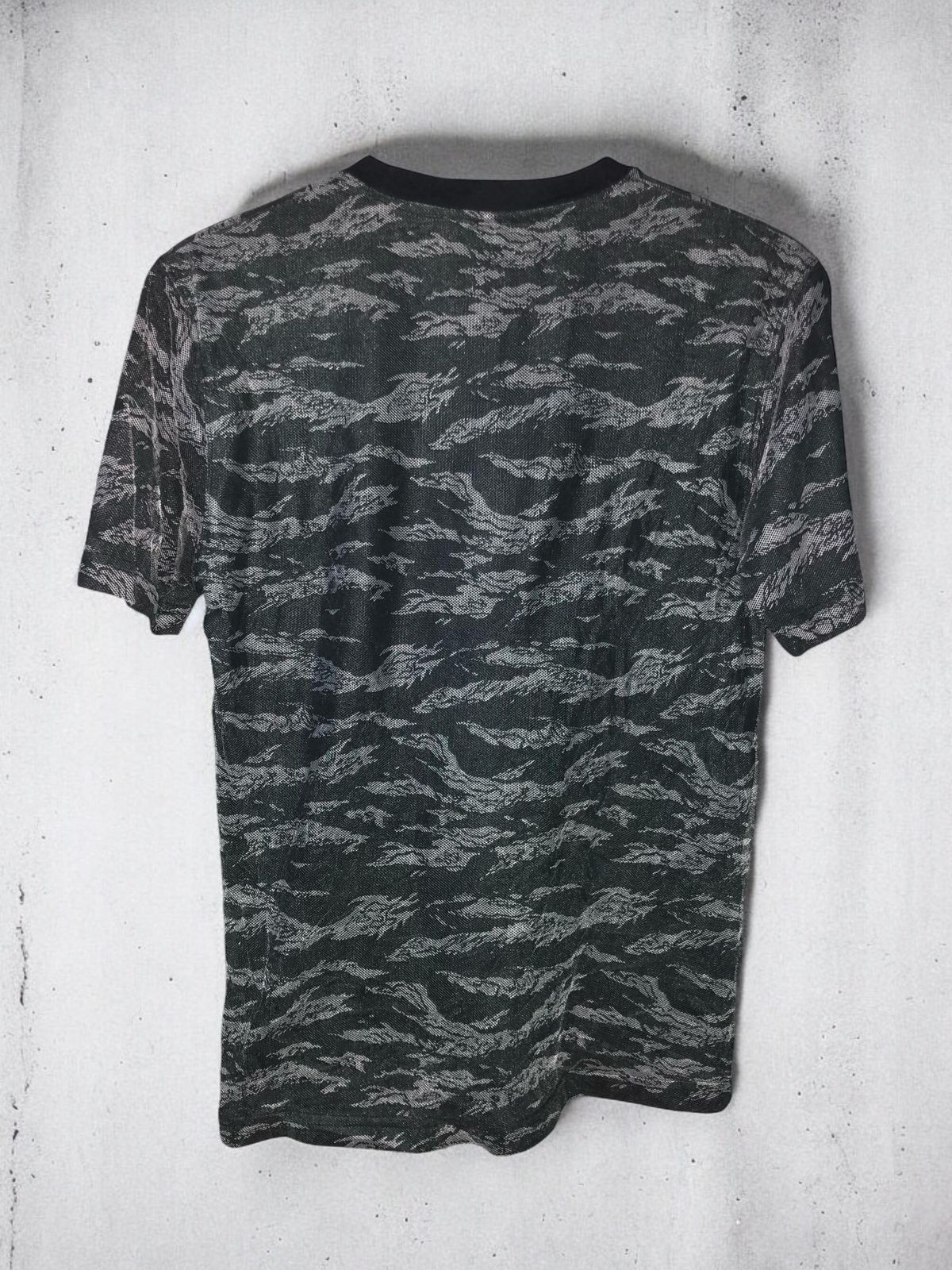 Japanese Brand Street Gear WARNING Biohazard Mesh Tribal Layered T-Shirt Size US L / EU 52-54 / 3 - 5 Thumbnail