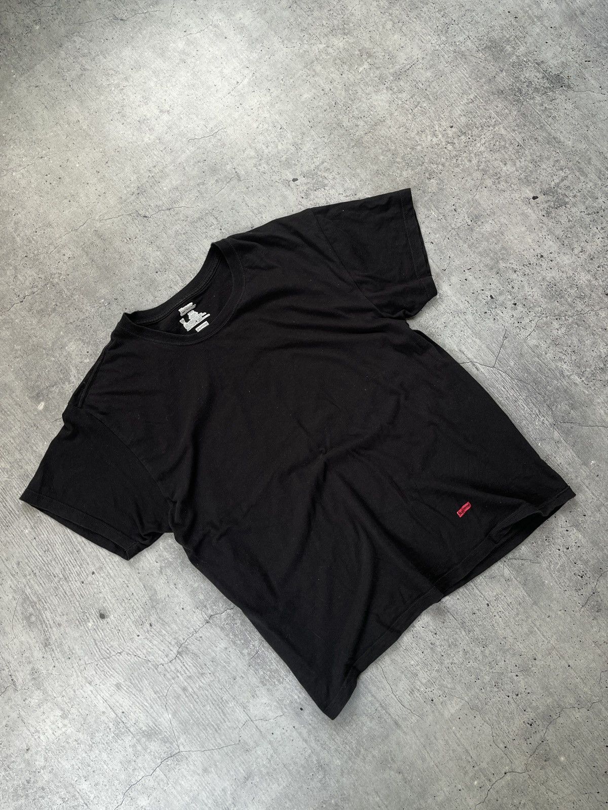 Hanes × Supreme Supreme FW21 Hanes Tee (1 T-Shirt Only) BOX LOGO Tagless Size US L / EU 52-54 / 3 - 1 Thumbnail