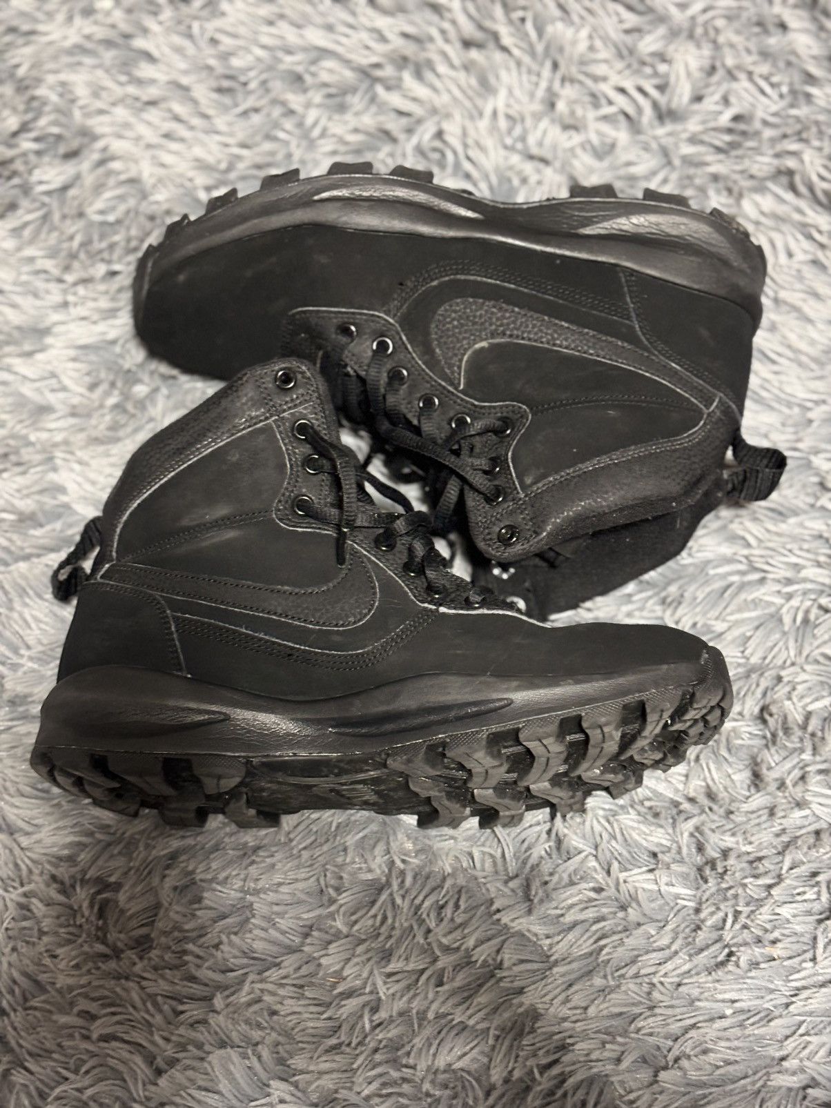 Nike Nike Manoadome Black/Black Size US 7 / EU 40 - 3 Thumbnail