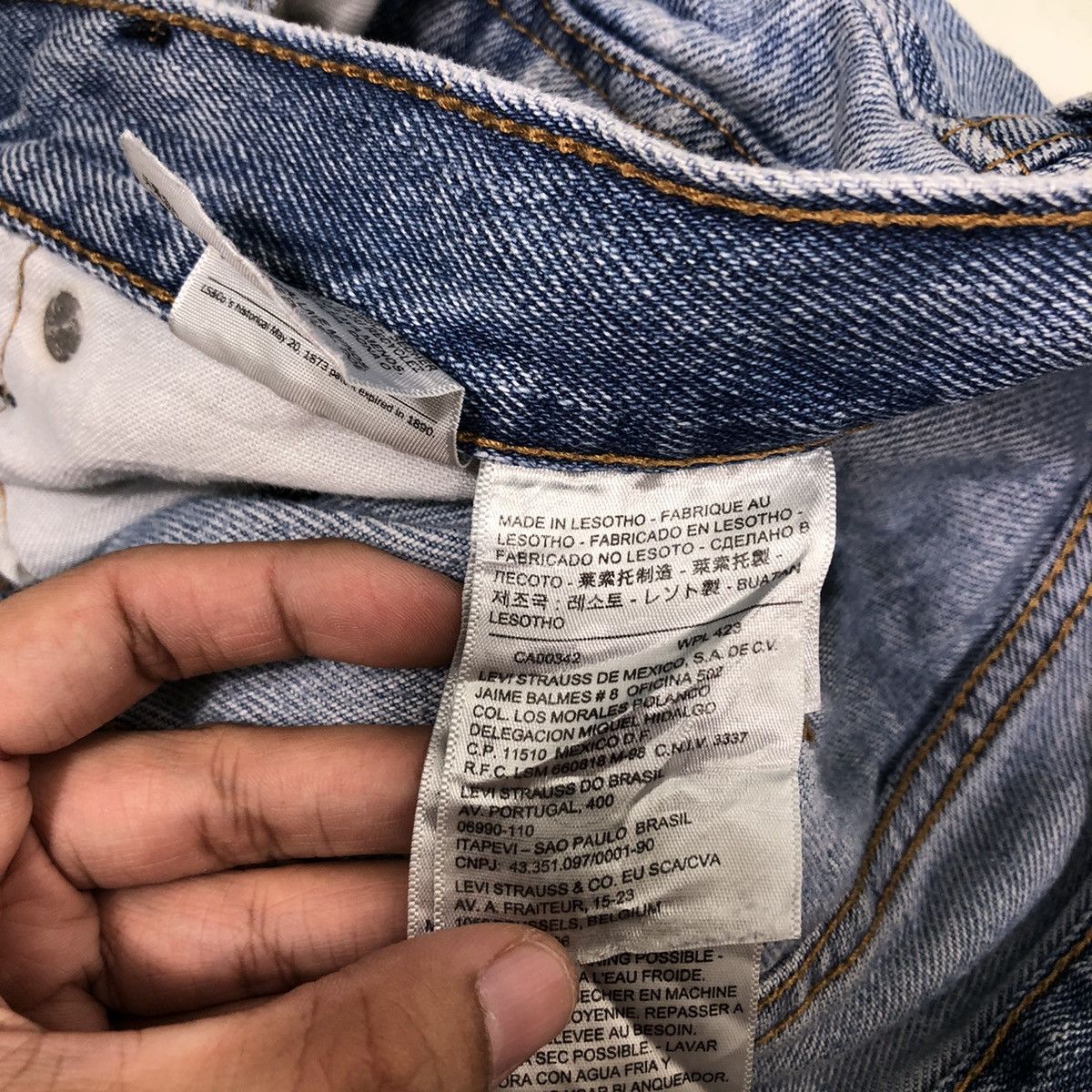 Levi's 🔥90’s Lot 505 Vintage Levis Distressed Denim Design Size US 34 / EU 50 - 16 Thumbnail