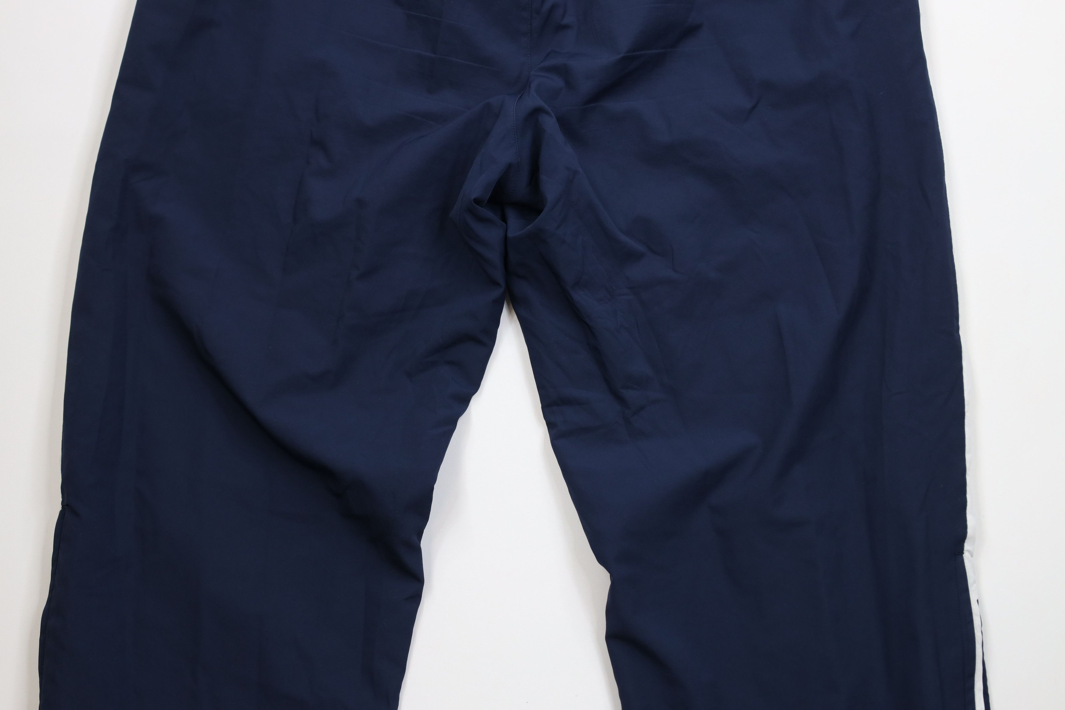 Adidas Vintage Adidas Spell Out Lined Wide Leg Windbreaker Pants Size US 38 / EU 54 - 15 Thumbnail
