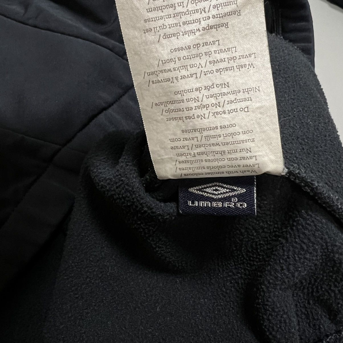 Umbro × Vintage Vintage 00s Umbro England National Football Team Sweatshirt Size US M / EU 48-50 / 2 - 12 Thumbnail