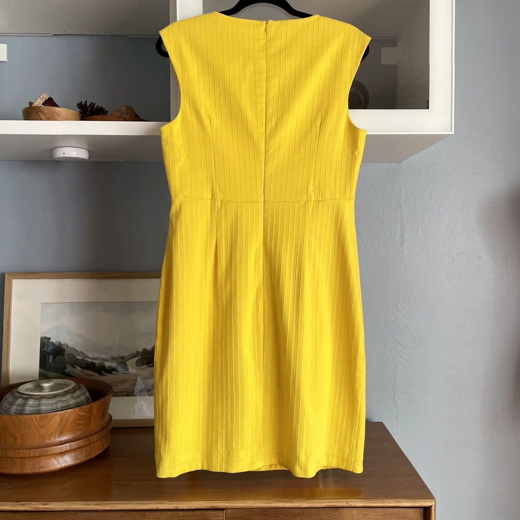 Trina Turk Trina Turk Women's Dress Sheath Casual V-Neck Sleeveless Zip 10 Yellow Knit Cotton Elastane Modern Size L / US 10 / IT 46 - 4 Thumbnail