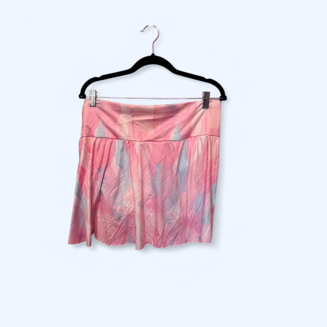 Designer Vibrant Pink Athletic Skirt with Built-in Shorts Size 42" / US 20 - 2 Thumbnail