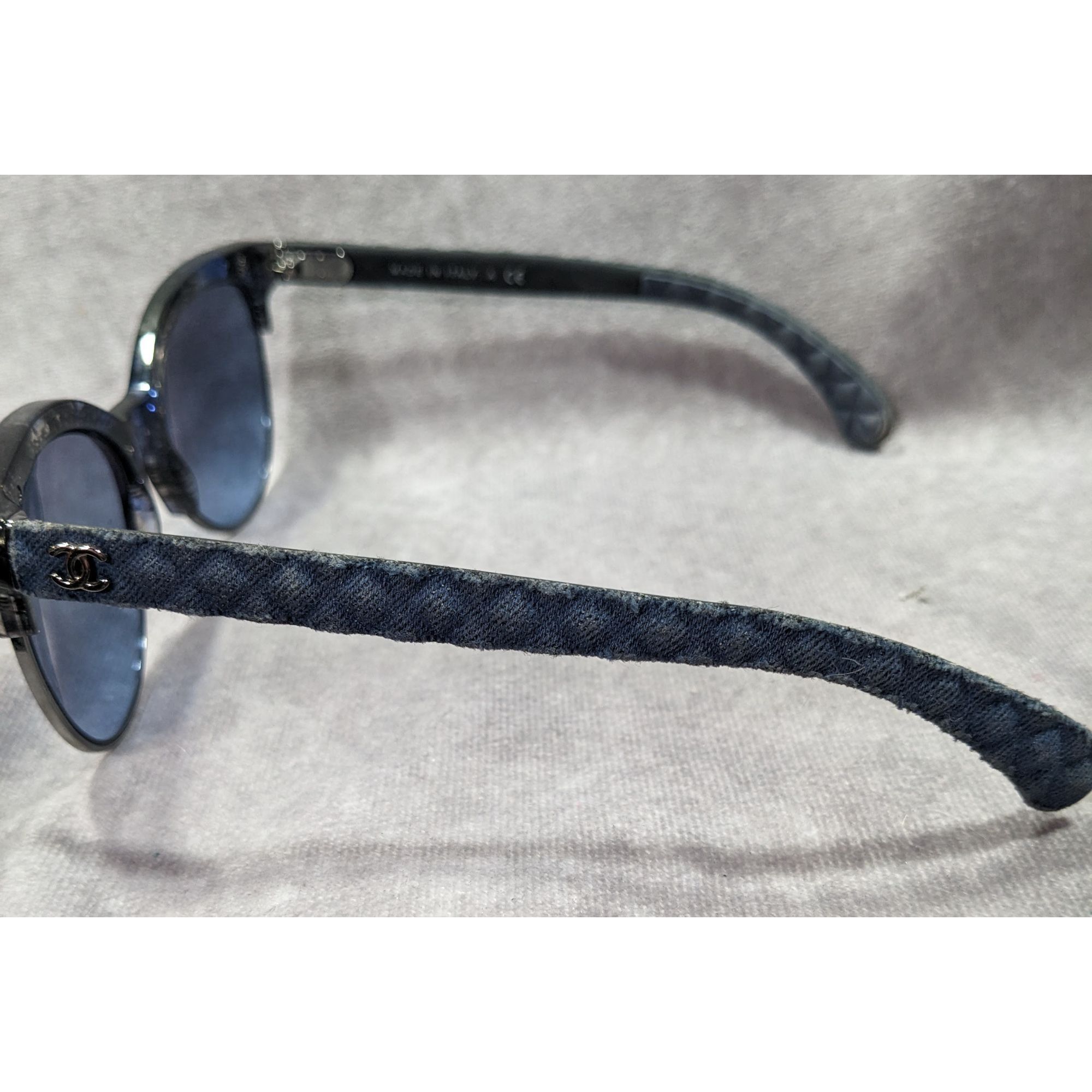 Chanel Chanel Blue Quilted Sunglasses 5342 .1552/52 Made In Italy Size ONE SIZE - 4 Thumbnail