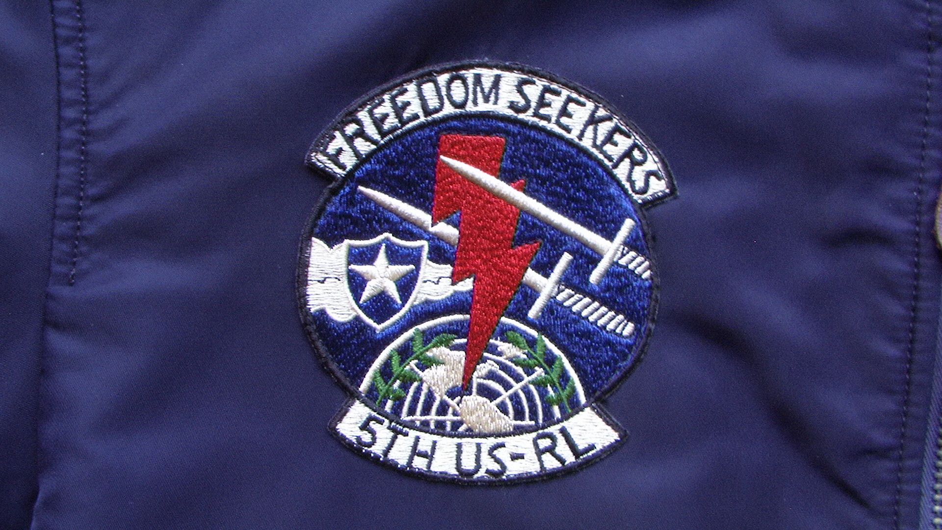 Ralph Lauren Ralph Lauren Bomber Jacket Freedom Seekers Patch Size US XL / EU 56 / 4 - 4 Thumbnail