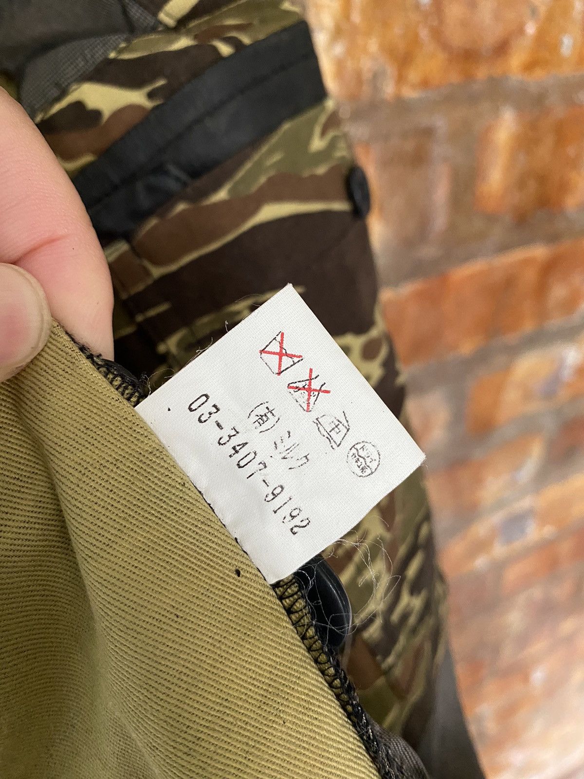 Japanese Brand 1990s MILKBOY Union Jack camo Military Jacket Size US L / EU 52-54 / 3 - 24 Thumbnail