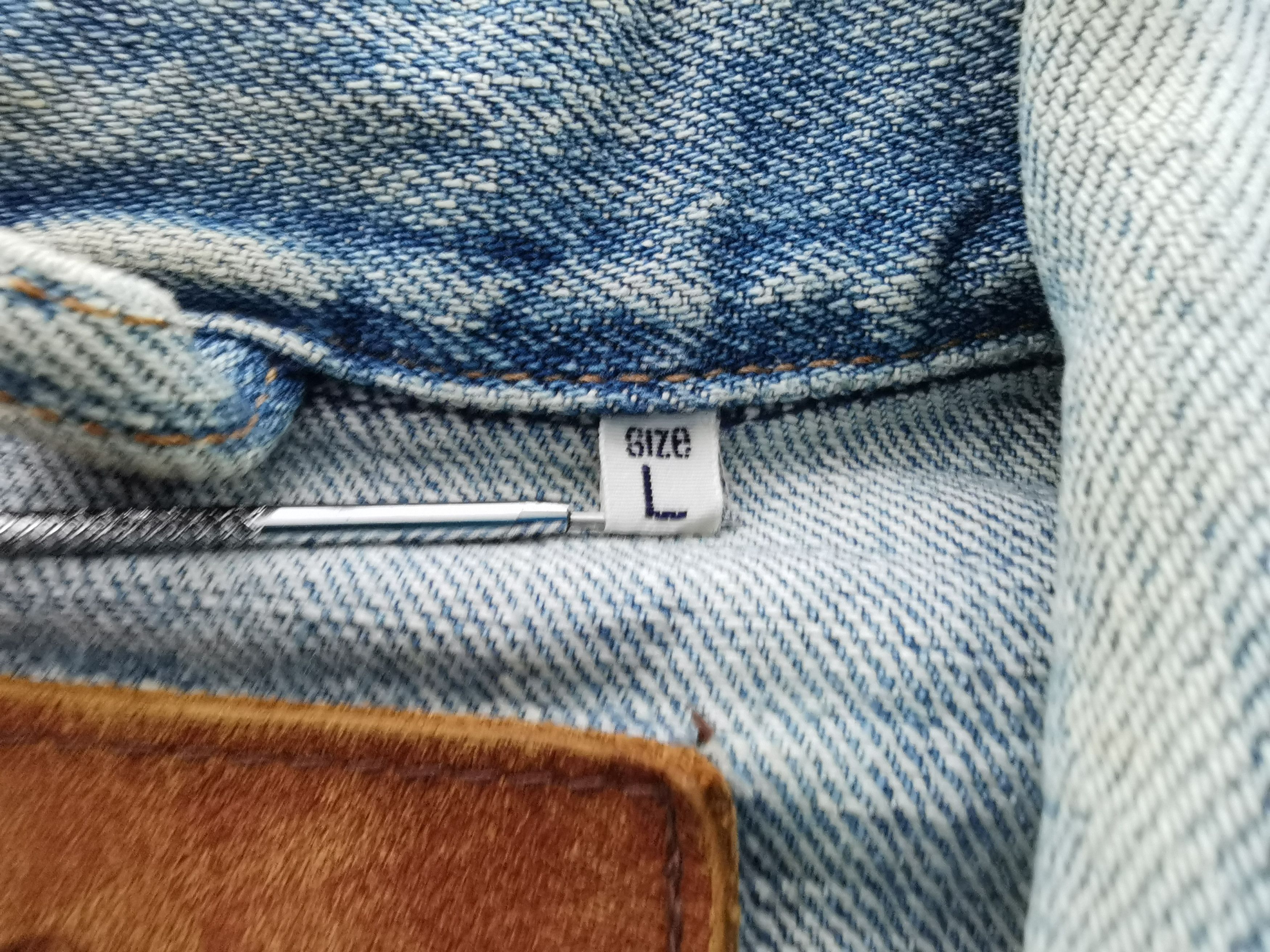 Wrangler Distressed Jacket Vintage 90s Wrangler Denim Jacket Size M Size US M / EU 48-50 / 2 - 6 Thumbnail
