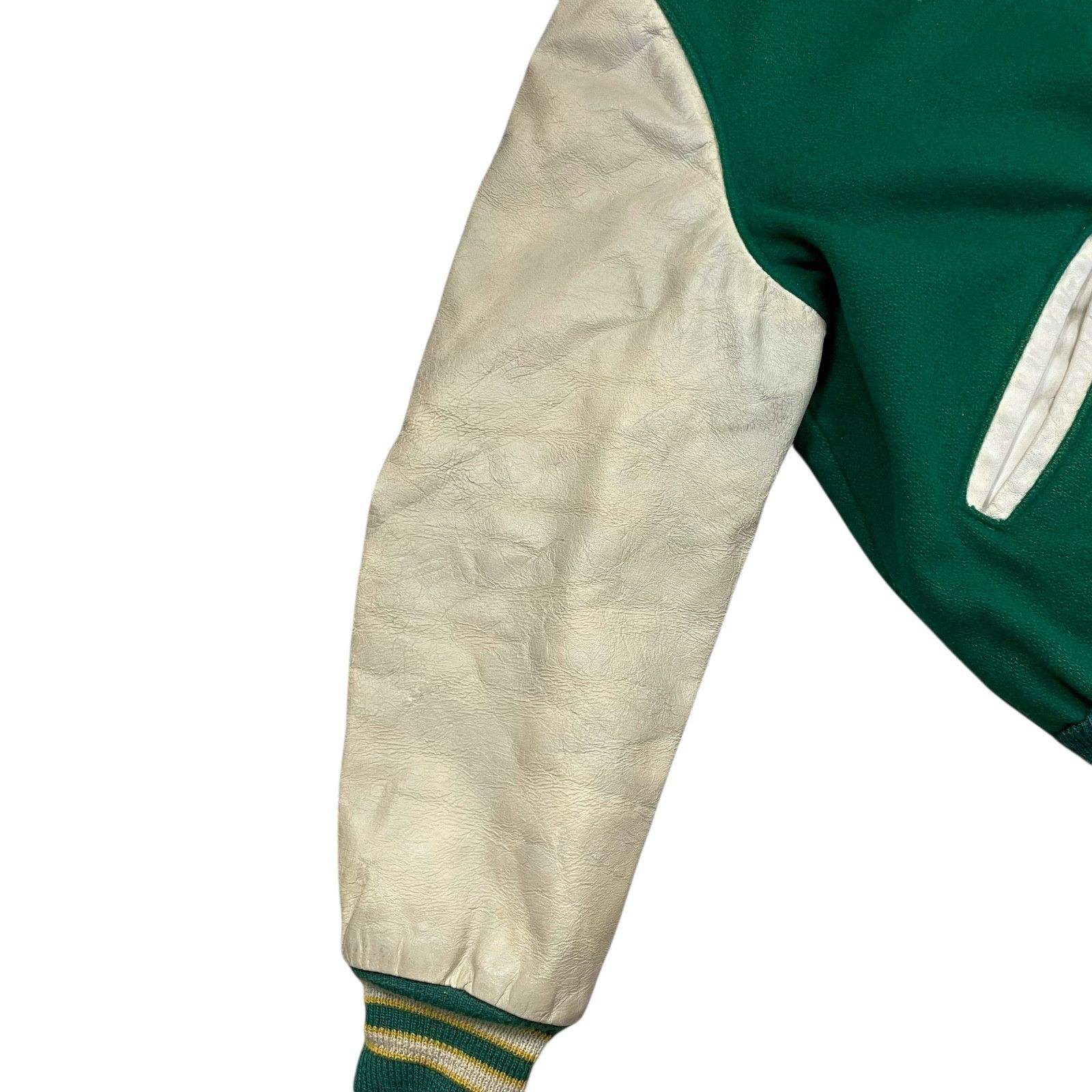 NBA VTG 90s BOSTON CELTICS DELONG VARSITY WOOL LEATHER JACKET 44 Size US L / EU 52-54 / 3 - 9 Thumbnail