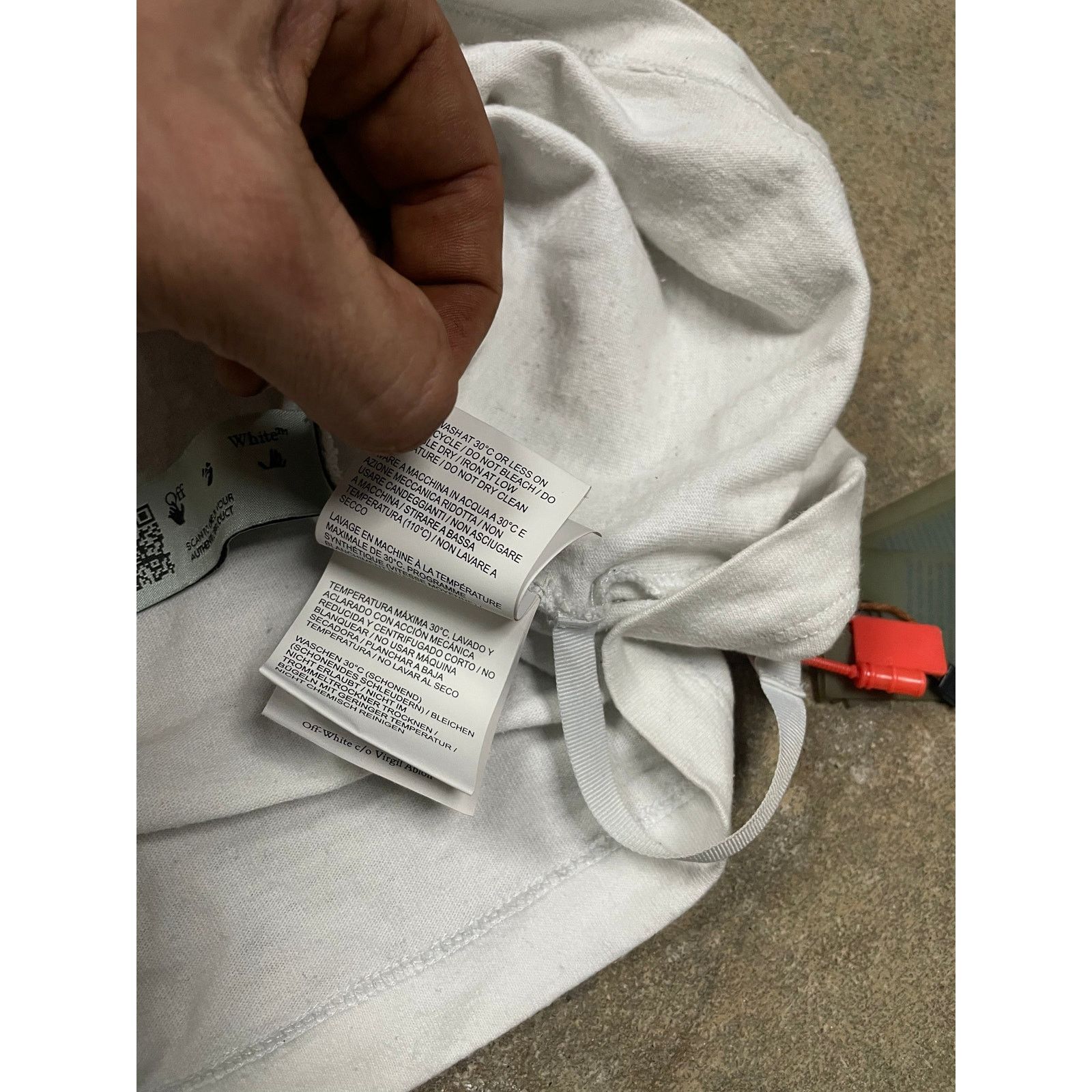 Off-White Off-White LS White Blue Used Large Size US L / EU 52-54 / 3 - 6 Thumbnail