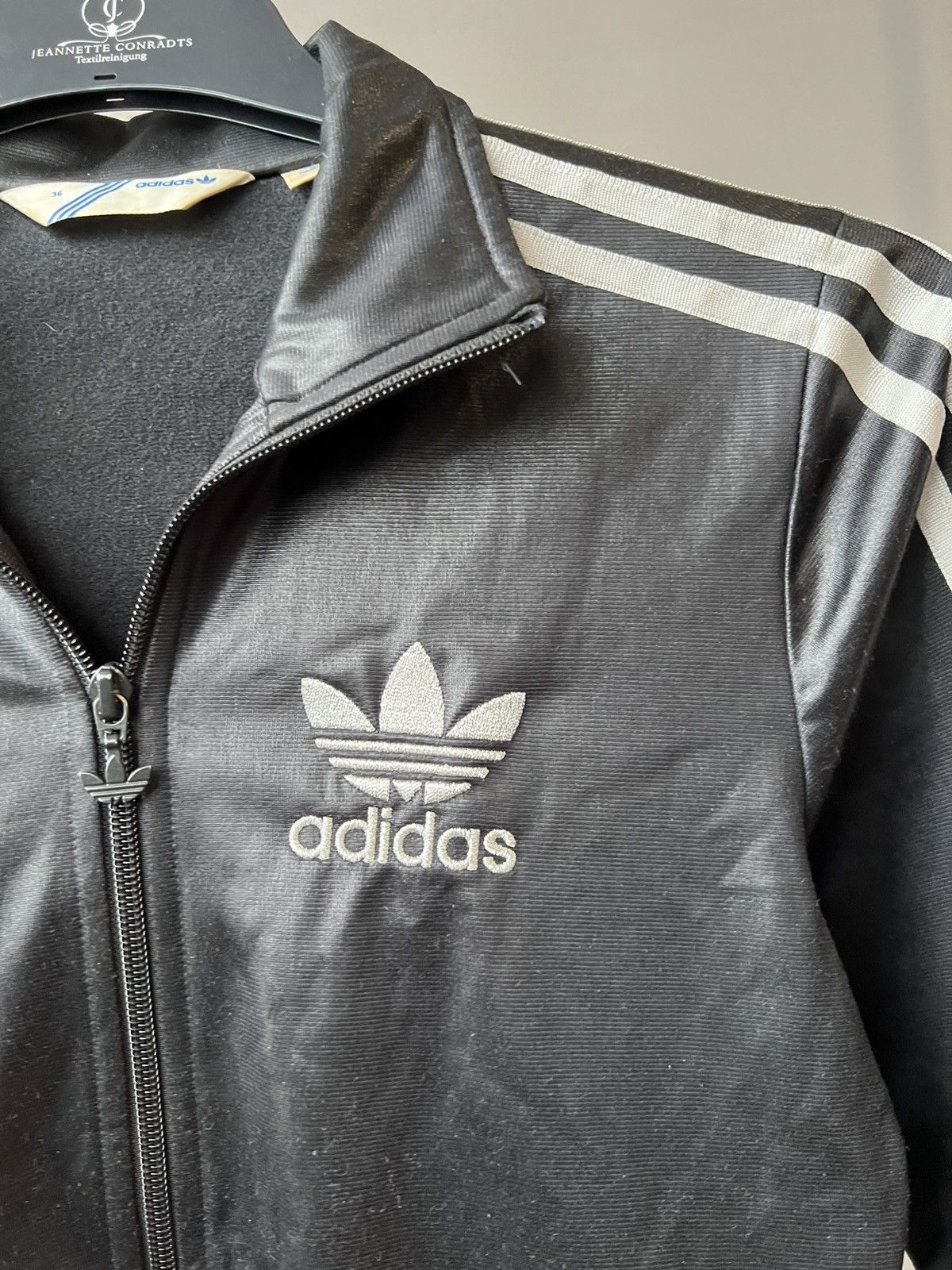 Adidas 2009 RARE ADIDAS CHILE 62 FIREBIRD TREFOIL ZIP WAXED JACKET Size XS / US 0-2 / IT 36-38 - 6 Thumbnail