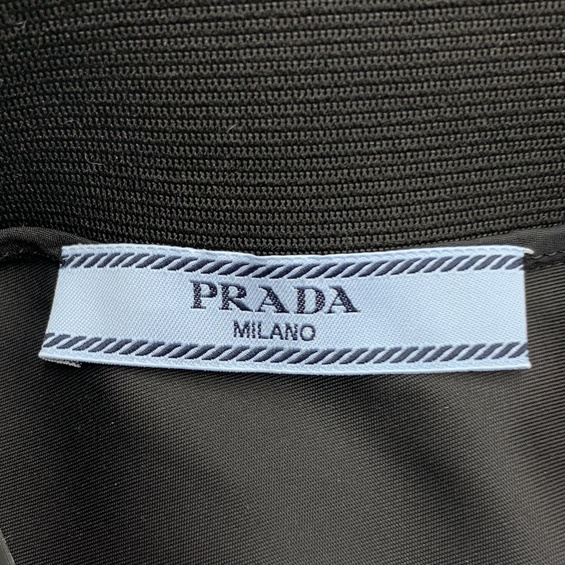 Prada Prada Black Pleated Skirt w/ Belt Bag (XS) Size 25" / US 0 / IT 36 - 11 Thumbnail
