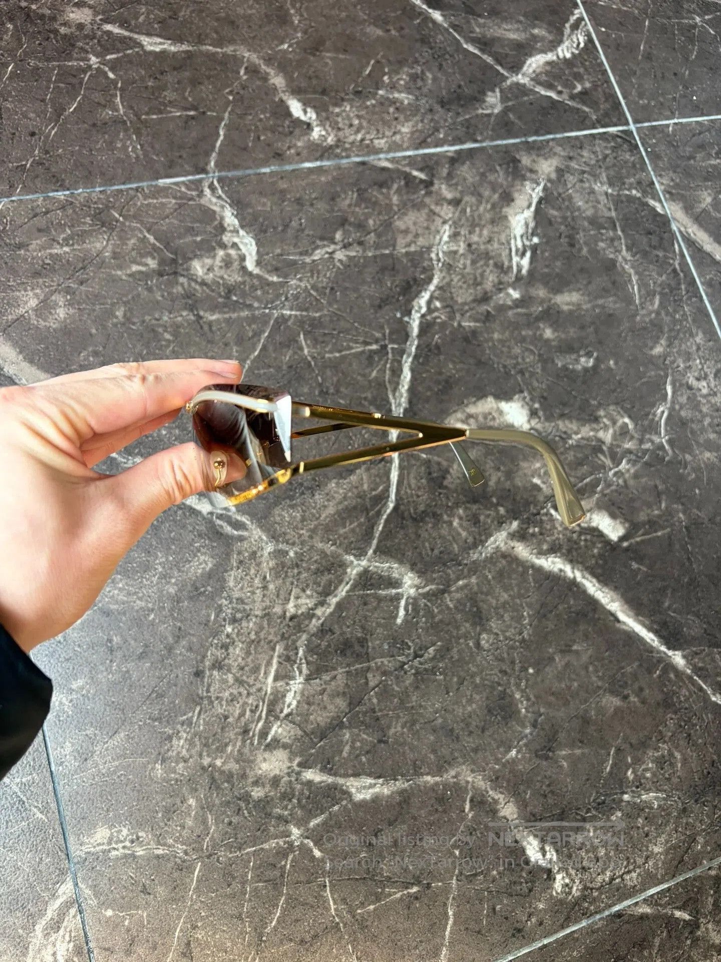 Louis Vuitton Louis Vuitton Pilot Sunglasses. Size ONE SIZE - 3 Thumbnail