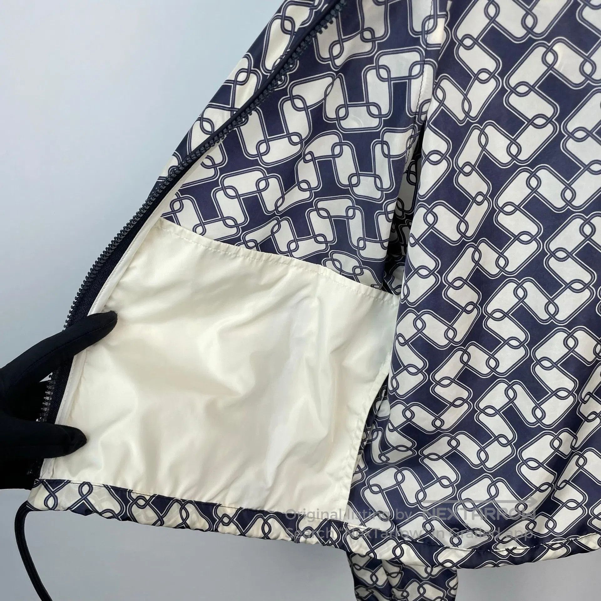 Moncler Moncler Monogrammed Hooded Jacket| Size US XS / EU 42 / 0 - 7 Thumbnail