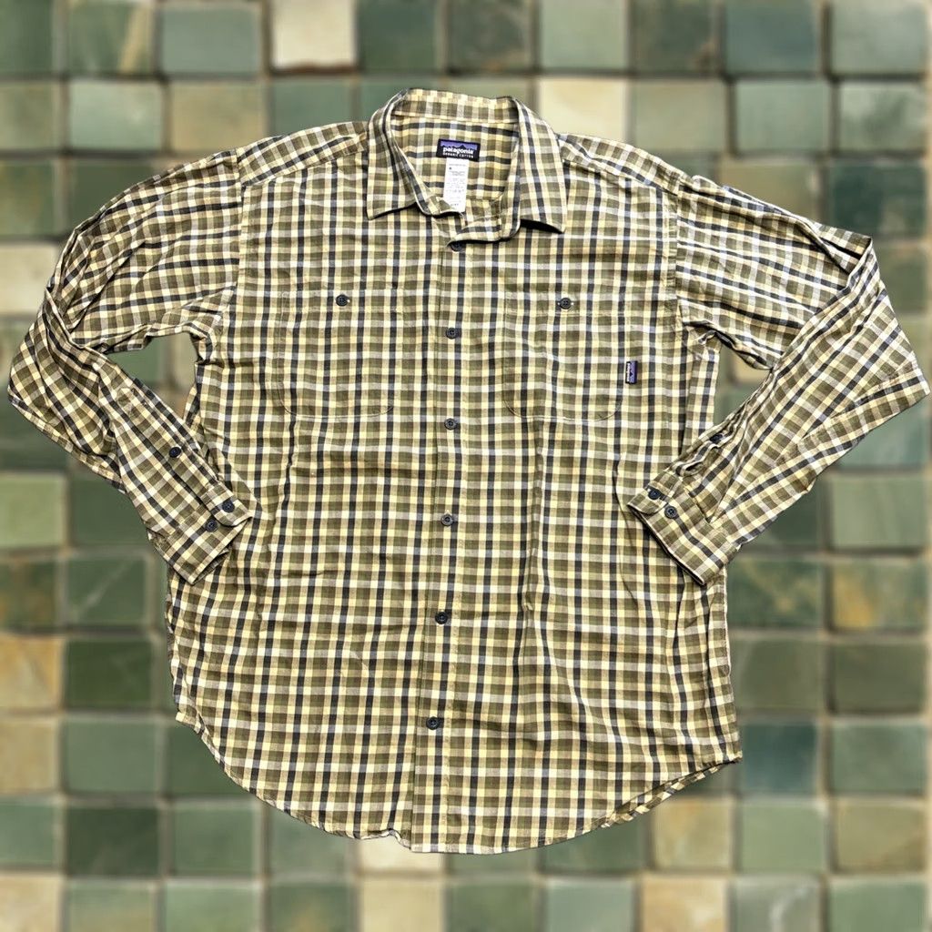 Patagonia Patagonia Shirt Mens L Long Sleeve Organic Cotton Green Grey Check Button-Up Size US L / EU 52-54 / 3 - 1 Thumbnail
