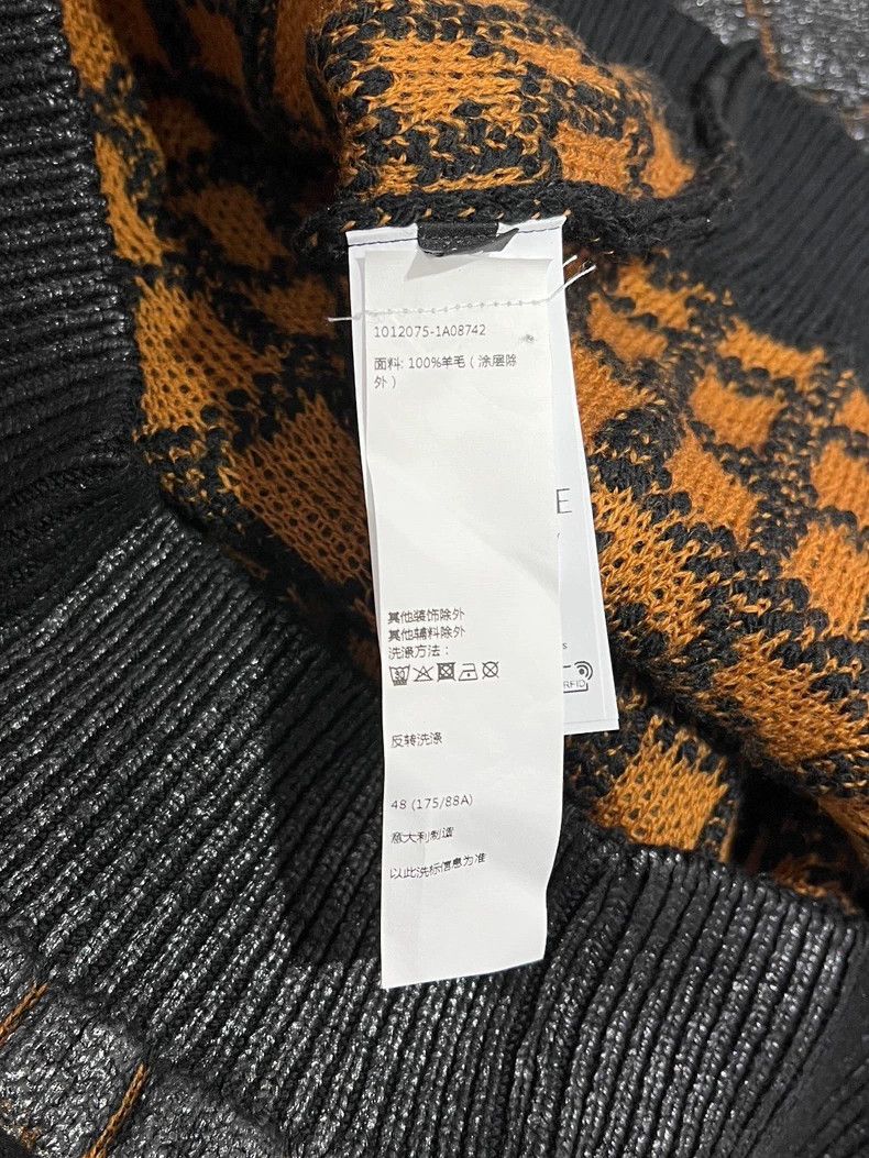 Versace Versace Color-blocked wool crewneck sweater Size US M / EU 48-50 / 2 - 7 Thumbnail