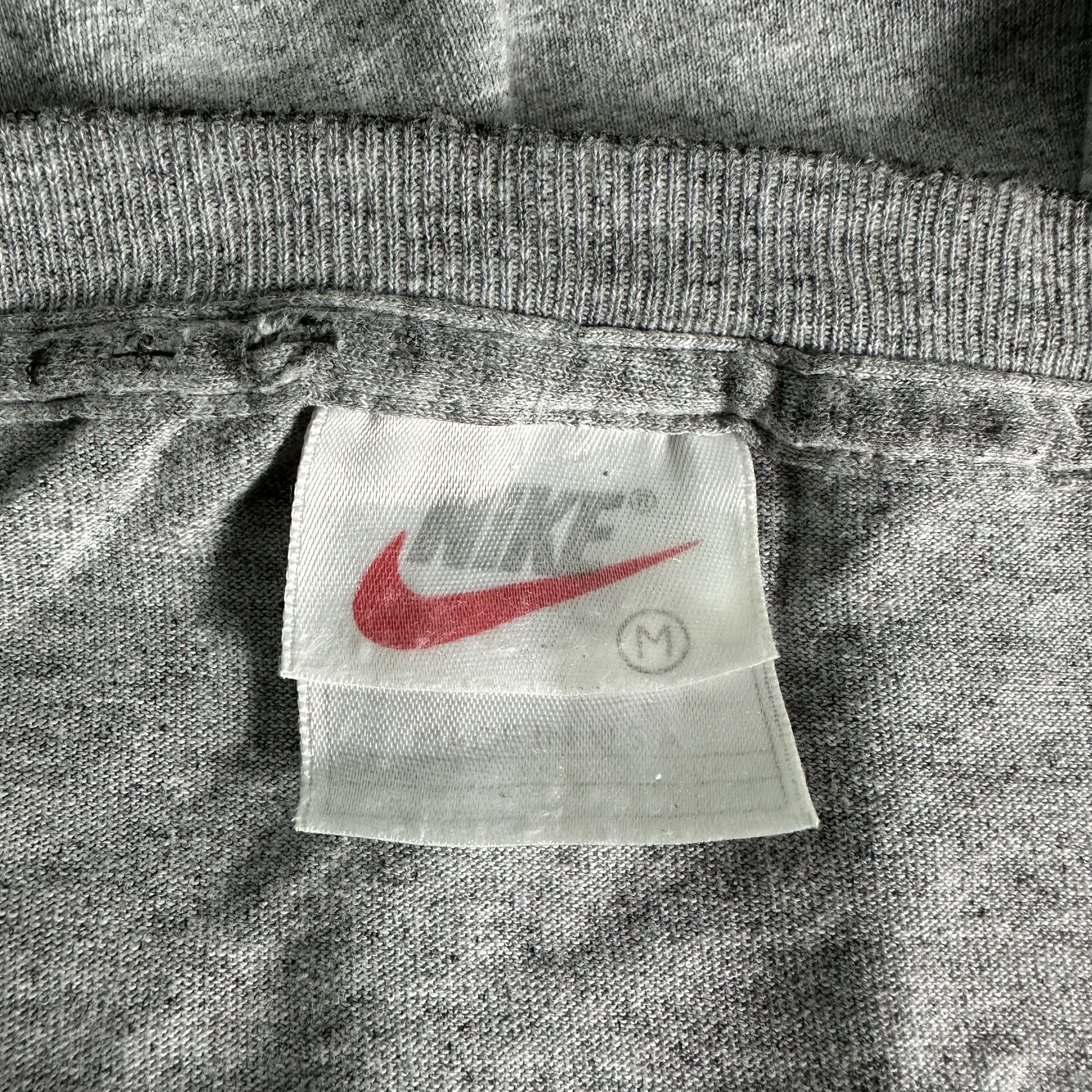 Nike 🔥RARE🔥Vintage Nike USA Hockey Spell Out T-shirt Size US M / EU 48-50 / 2 - 6 Thumbnail