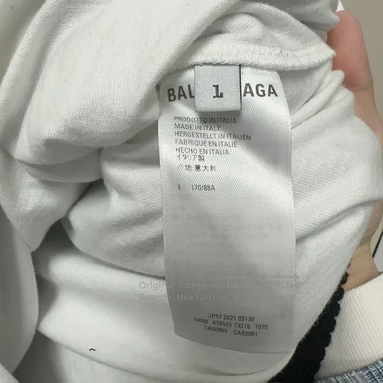 Balenciaga Balenciaga Faux two-piece sleeve label sweater Size US S / EU 44-46 / 1 - 4 Thumbnail