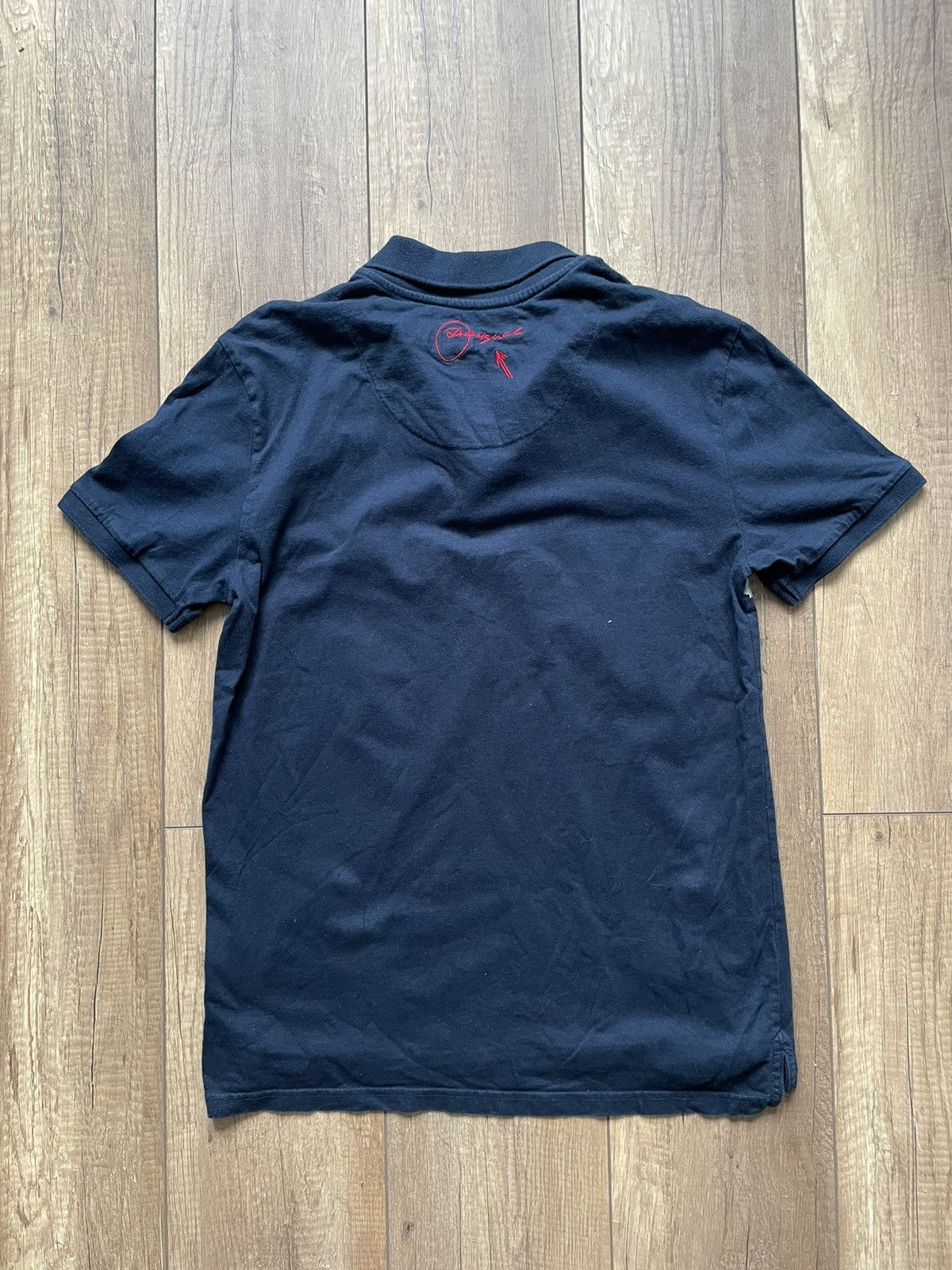 Desigual Desigual polo size L Size US L / EU 52-54 / 3 - 10 Thumbnail