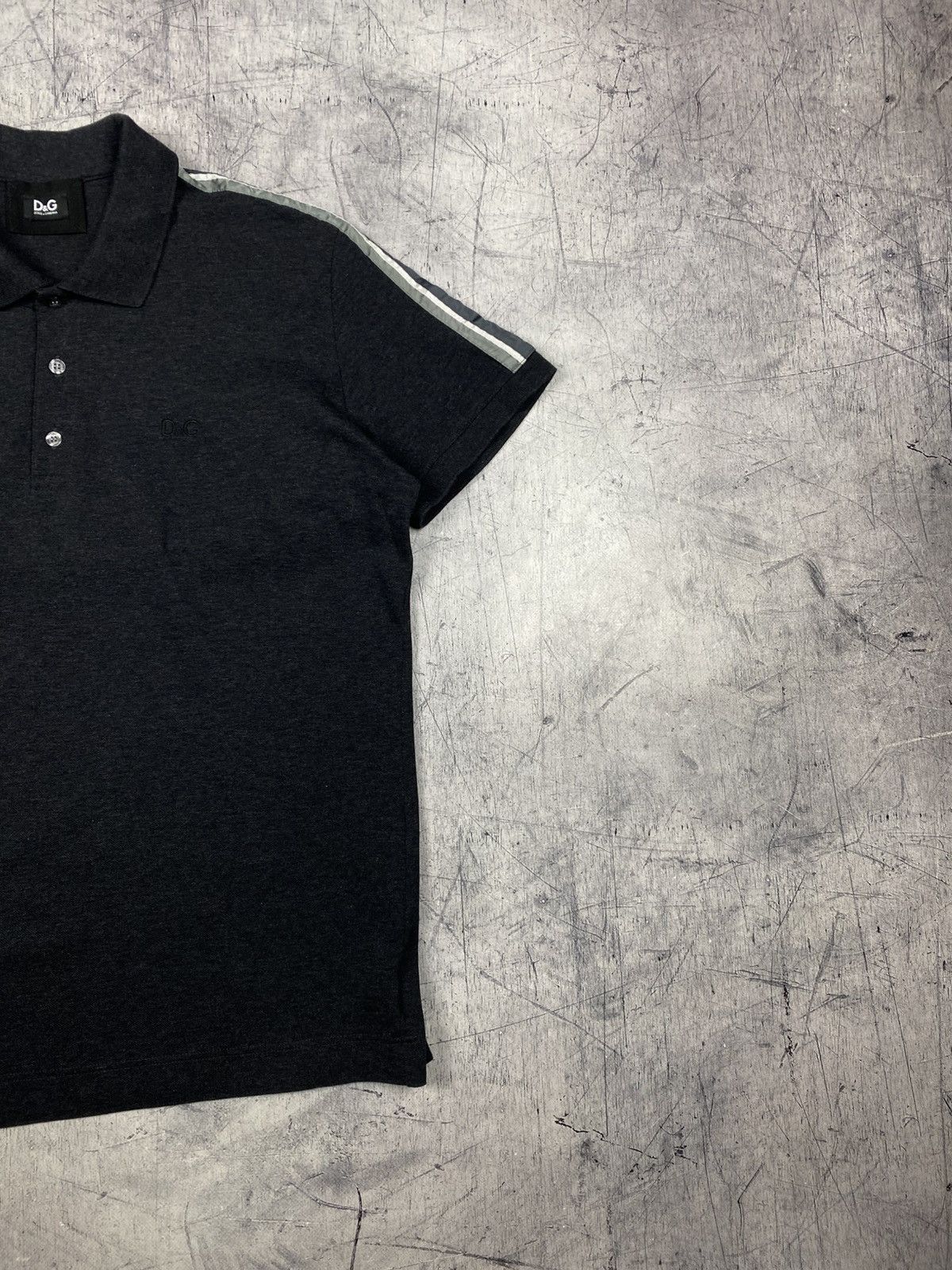 Dolce & Gabbana D&G Dolce & Gabbana Dark Gray Polo Shirt IT54 Size US L / EU 52-54 / 3 - 4 Thumbnail