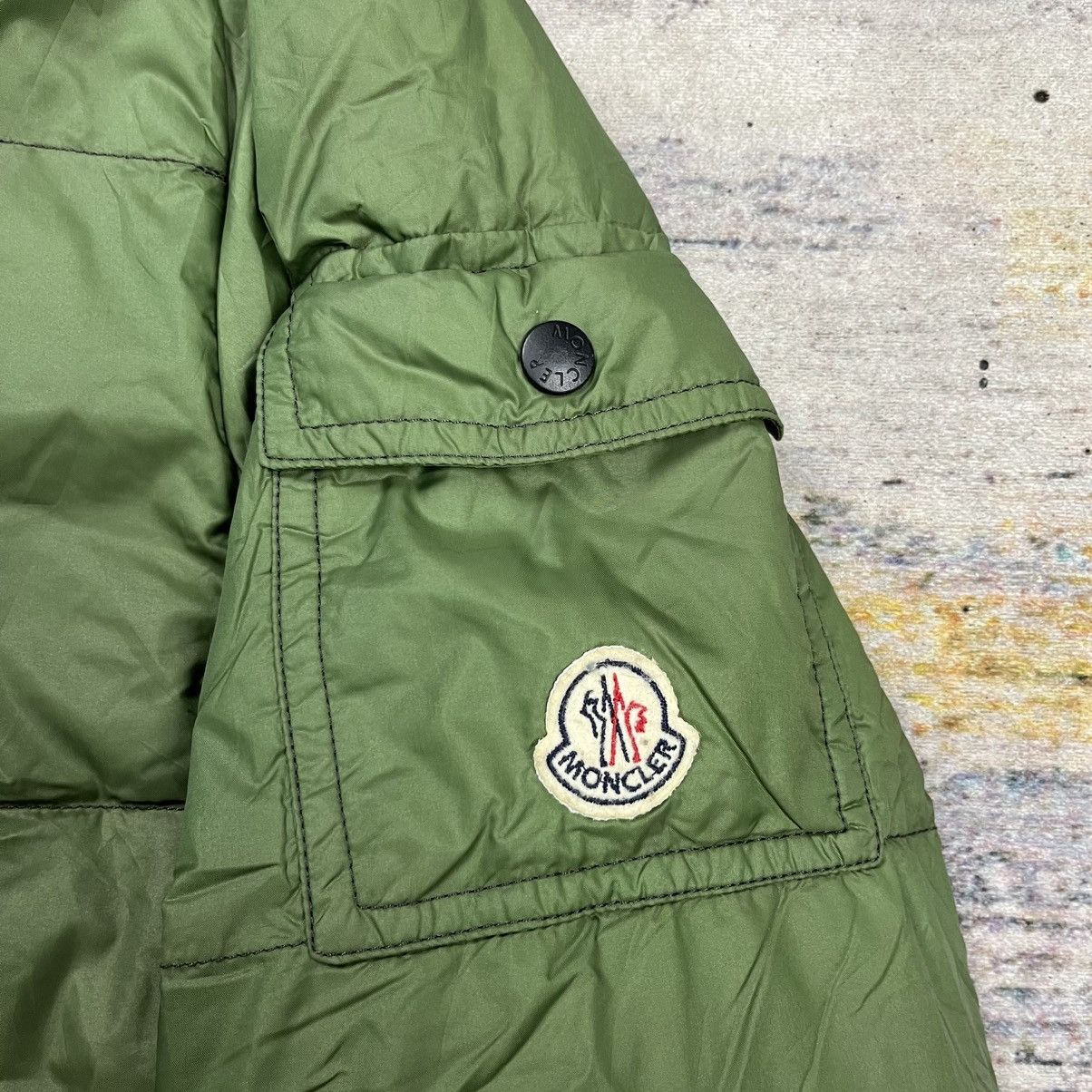 Moncler Moncler down jacket green Size US M / EU 48-50 / 2 - 4 Thumbnail