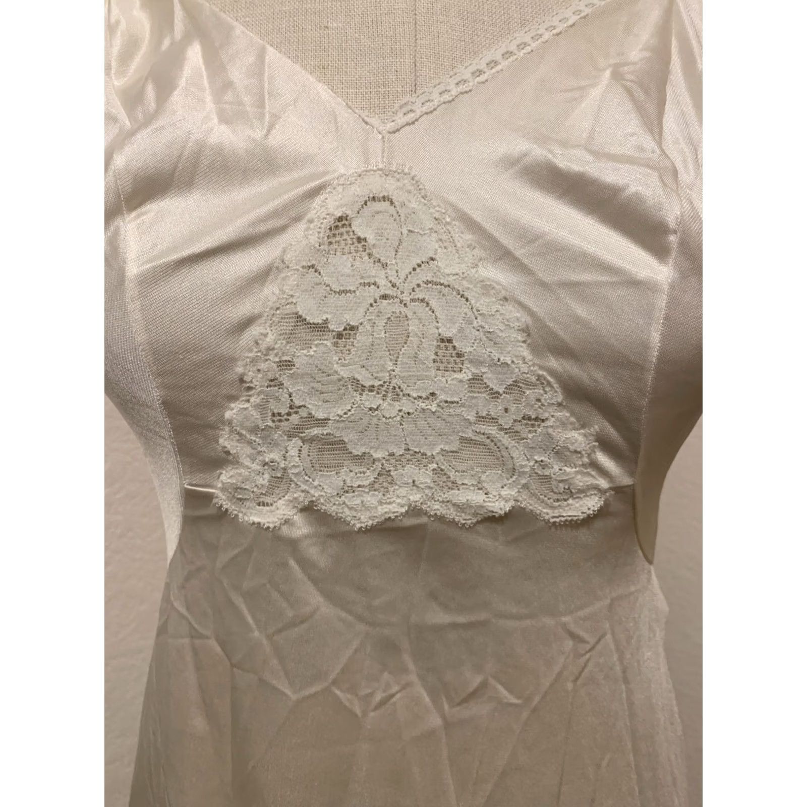 Sears VINTAGE SEARS SILKY IVORY NYLON lace LINGERIE FULL SLIP DRESS Long Sz 34 766 Size XXS / US 00 / IT 34 - 4 Thumbnail