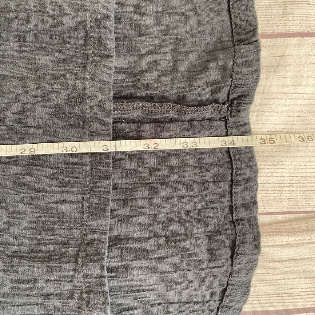 H&M H&M women XS v-cut Longsleeve ruched shift dress dark grey Size XS / US 0-2 / IT 36-38 - 10 Thumbnail