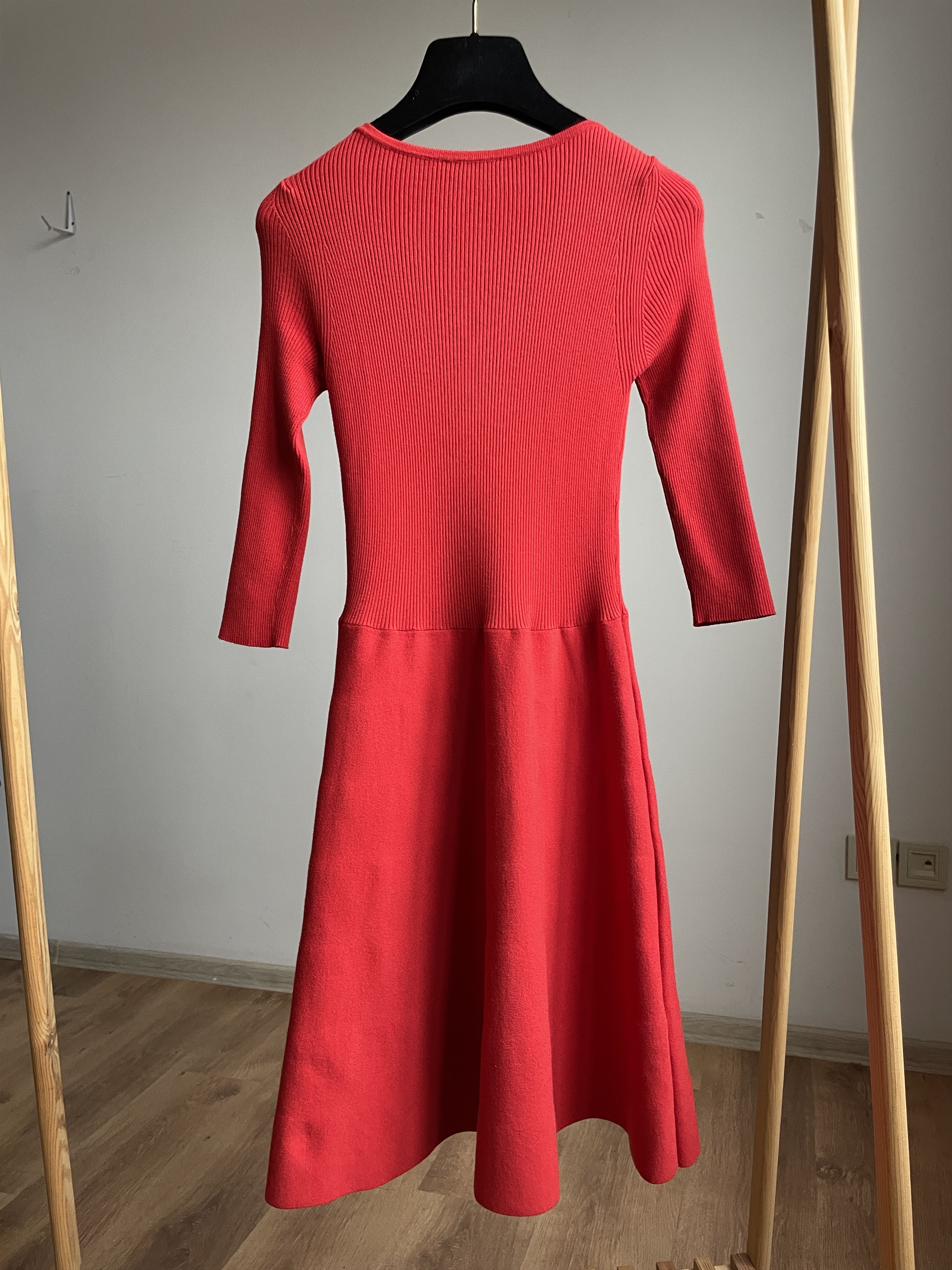 MAX&Co. Max&Co Max Mara Knitted Viscose Stretch Flared Midi Dress Size M / US 6-8 / IT 42-44 - 2 Thumbnail