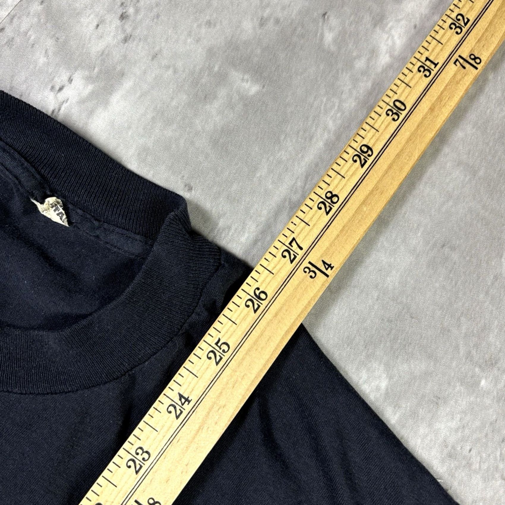 Vintage VINTAGE Screen Stars T-Shirt Caution I Know Karate USA 80s 90s Men L Black Short Sleeve Crew Neck Cotton Size US L / EU 52-54 / 3 - 8 Thumbnail