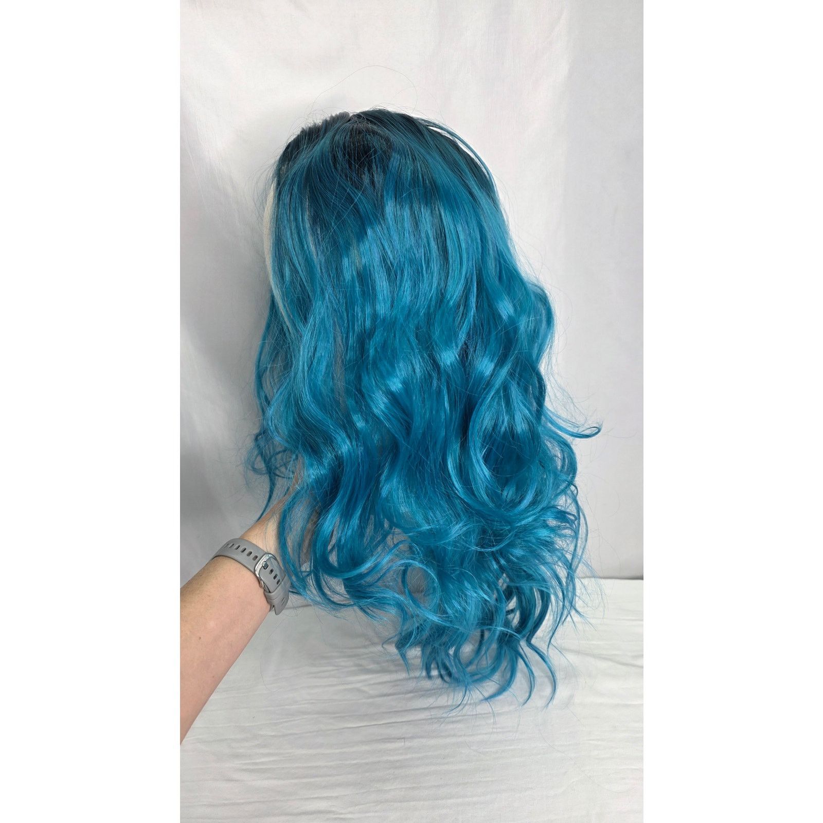 Other Long Ombre Turquoise Wavy Wig 26" Middle Part Size ONE SIZE - 3 Thumbnail