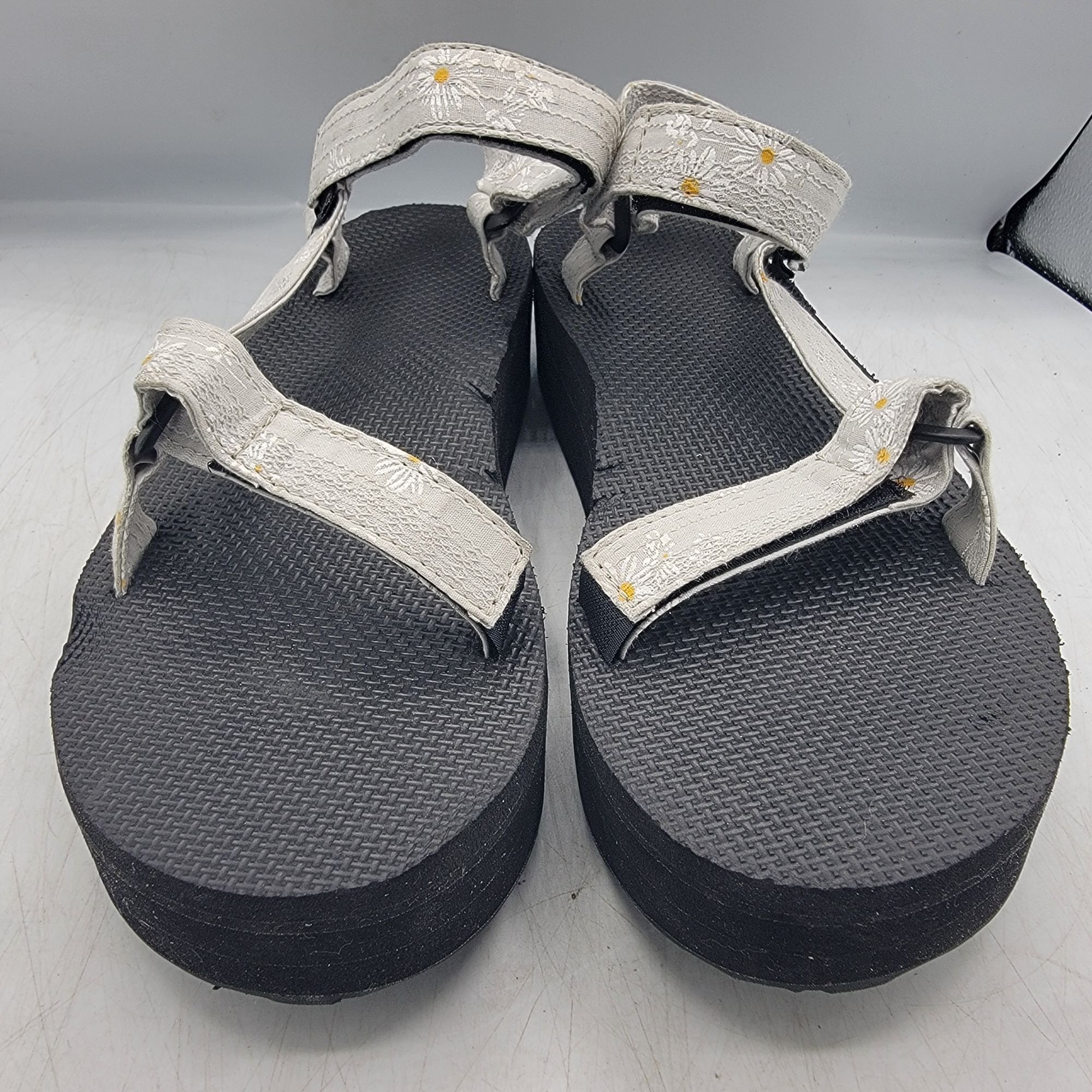 Teva Teva Flatform Universal Gloriosa Womens 11 Platform Floral S Size US 11 / IT 41 - 2 Thumbnail