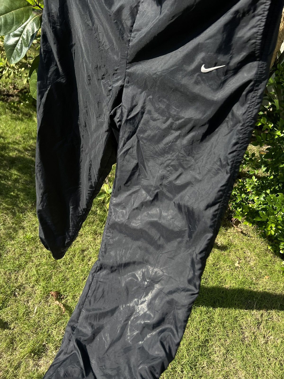 Nike × Vintage 90’s NIKE Y2K BAGGY RETRO RARE SWOOSH LOGO TRACK PANTS Size US 32 / EU 48 - 7 Thumbnail
