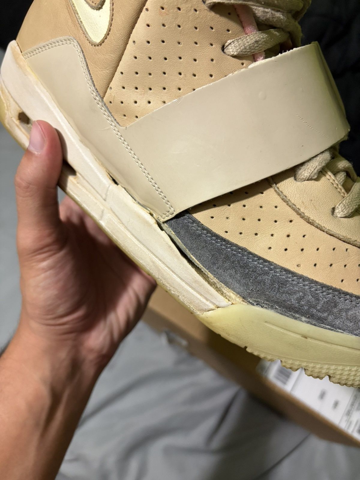 Nike Nike Air Yeezy 1 “Net” Size US 11 / EU 44 - 7 Thumbnail