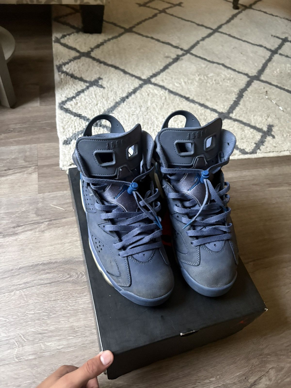 Jordan Brand Jordan 6 Diffused Blue Size 10 Size US 10 / EU 43 - 3 Thumbnail