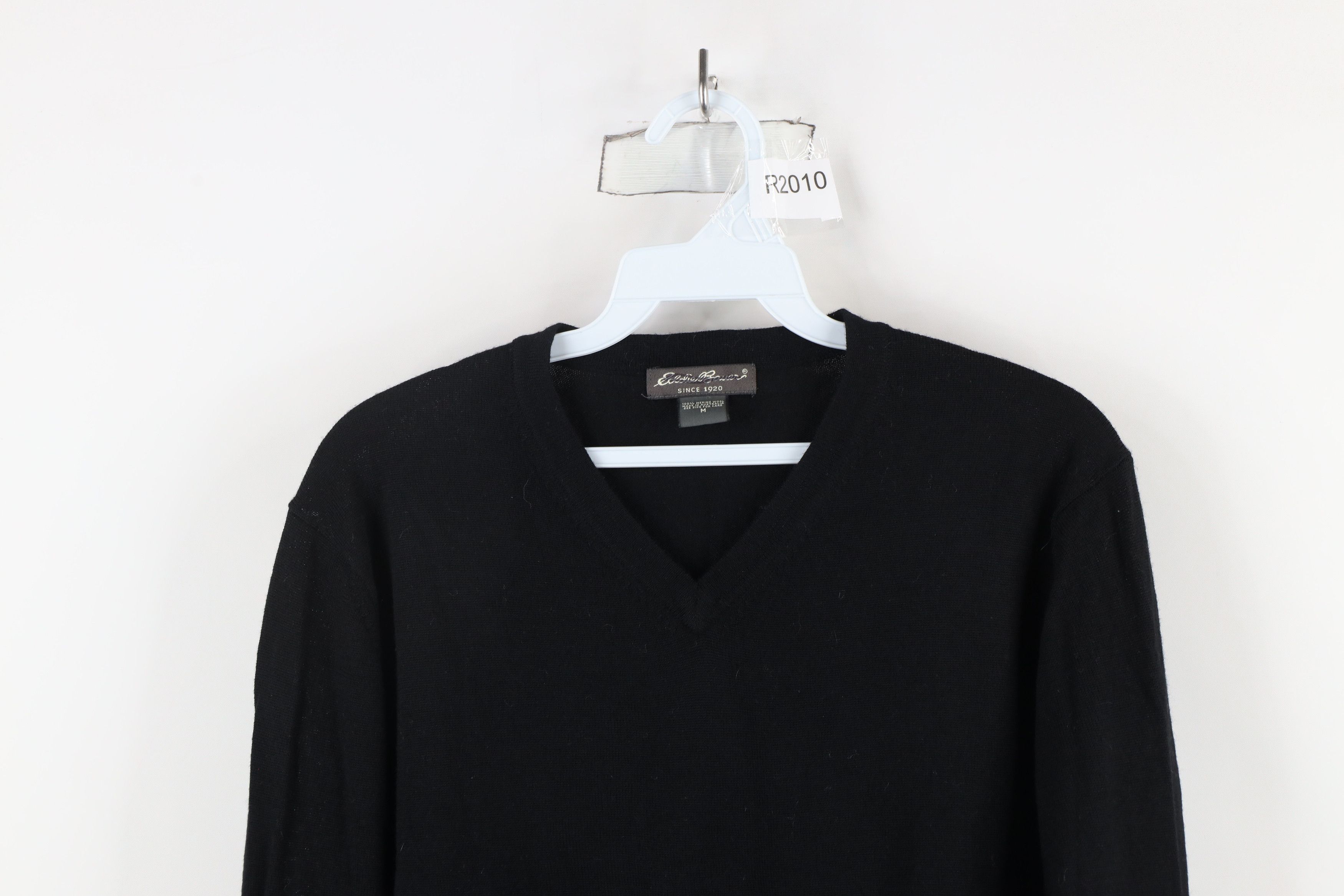 Eddie Bauer Vintage 90s Eddie Bauer Lightweight Merino Wool Knit Sweater Size US M / EU 48-50 / 2 - 2 Thumbnail