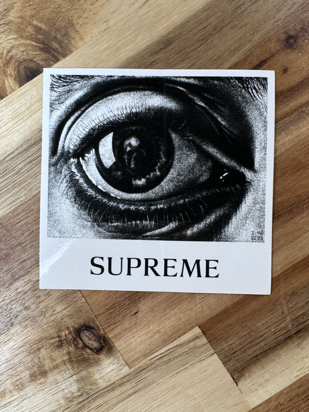 Supreme Supreme M.C. Escher Eye Sticker SS17 Size ONE SIZE - 1 Thumbnail