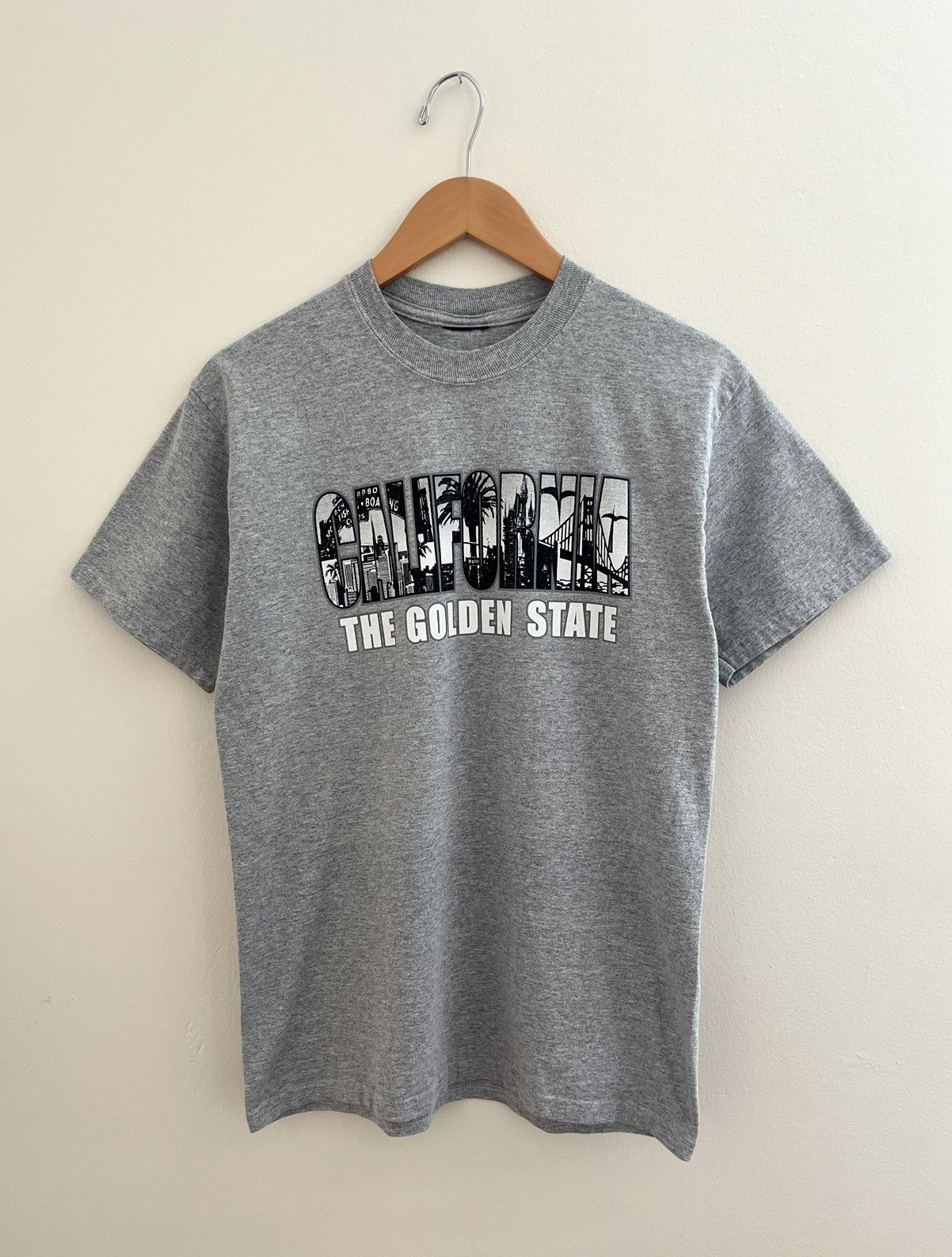 Vintage Vintage Y2K California “The Golden State” T-Shirt Size US M / EU 48-50 / 2 - 1 Thumbnail