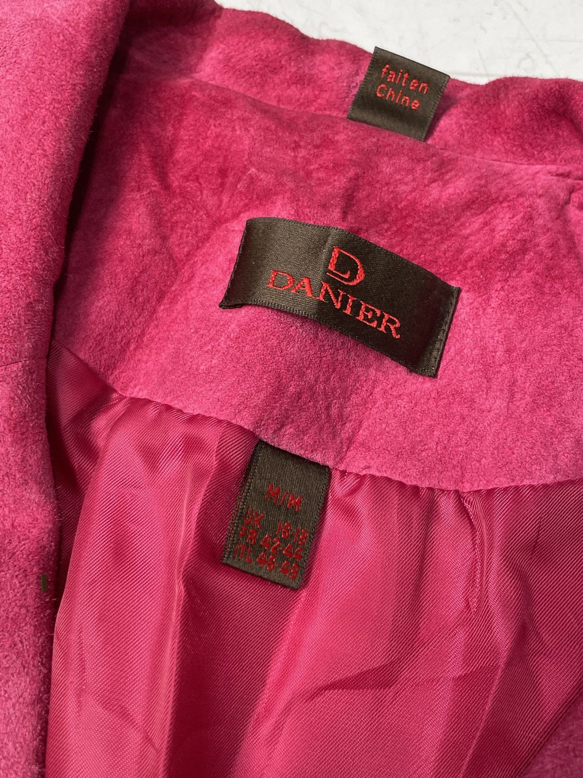 Danier Pink Suede Leather Jacket Size M / US 6-8 / IT 42-44 - 2 Thumbnail
