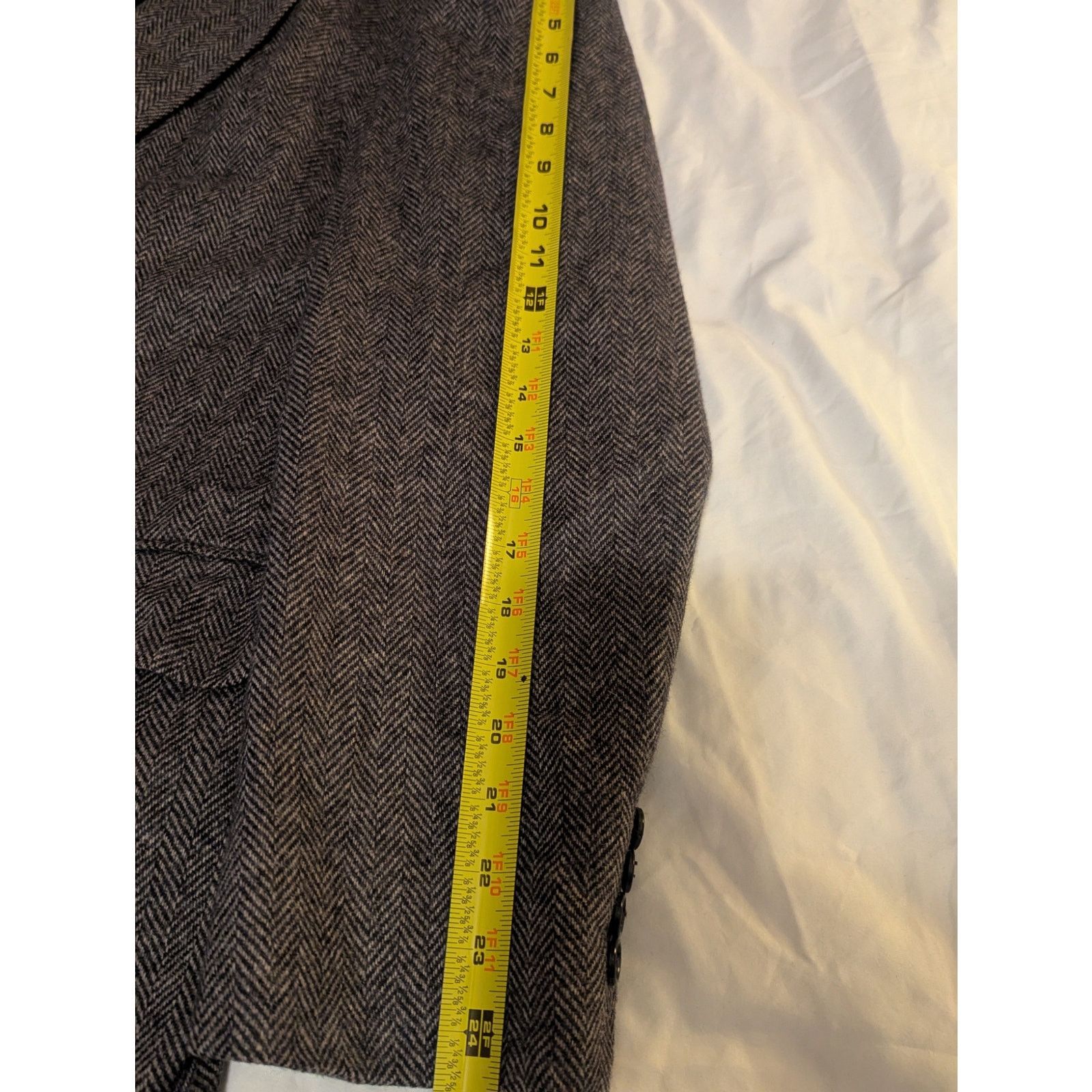 Lands' End Land End Tweed Lambswool Herringbone Blazer 48 Reg 2 button Size 48R - 9 Thumbnail