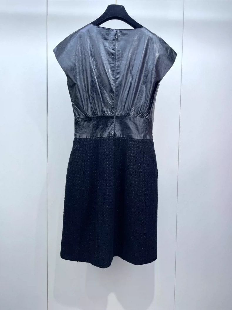 Chanel Chanel Calfskin tweed stitching dress 2504-Nextarrow Size S / US 4 / IT 40 - 2 Thumbnail