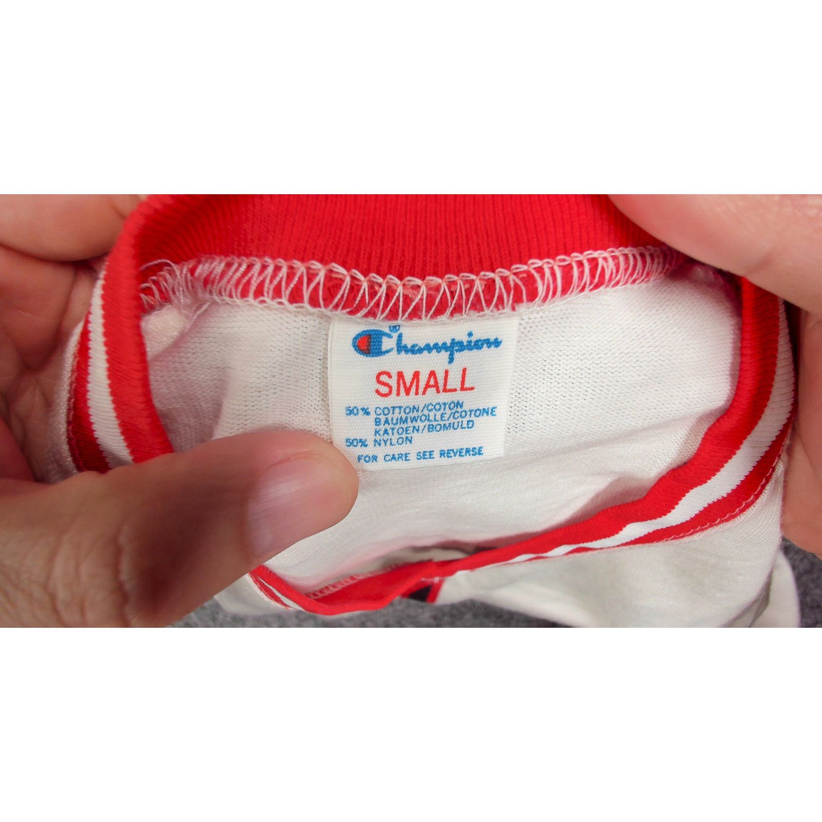Champion Champion | Vintage 1981 TGI Fridays Baseball Jersey Size S / US 4 / IT 40 - 4 Thumbnail