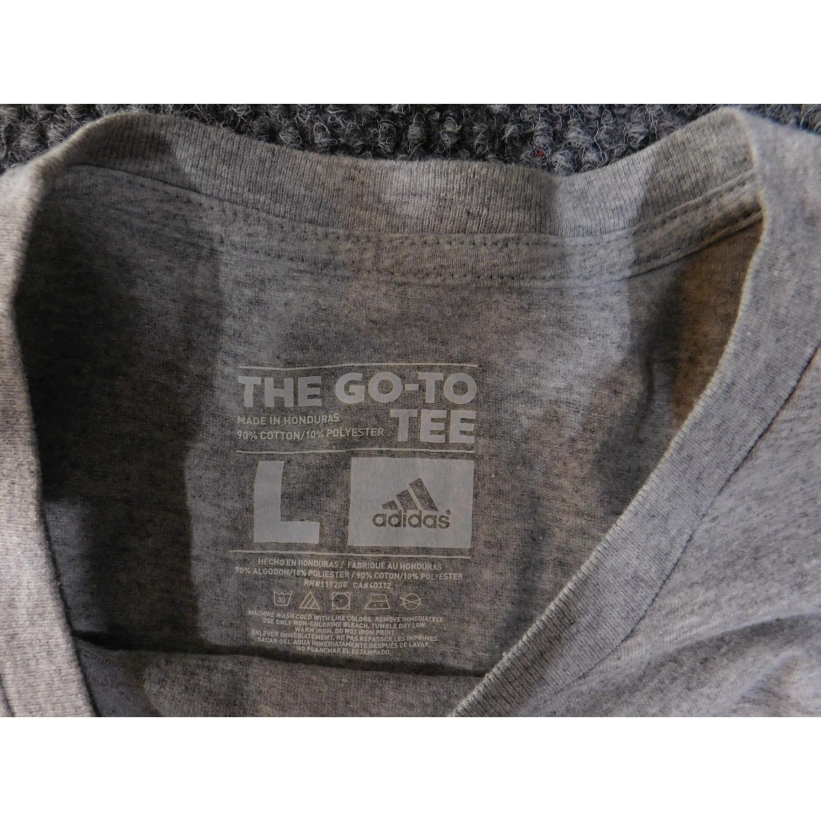 Adidas Adidas Shirt Mens Large Gray The Go To Tee Football Helmet Graphic Size US L / EU 52-54 / 3 - 6 Thumbnail