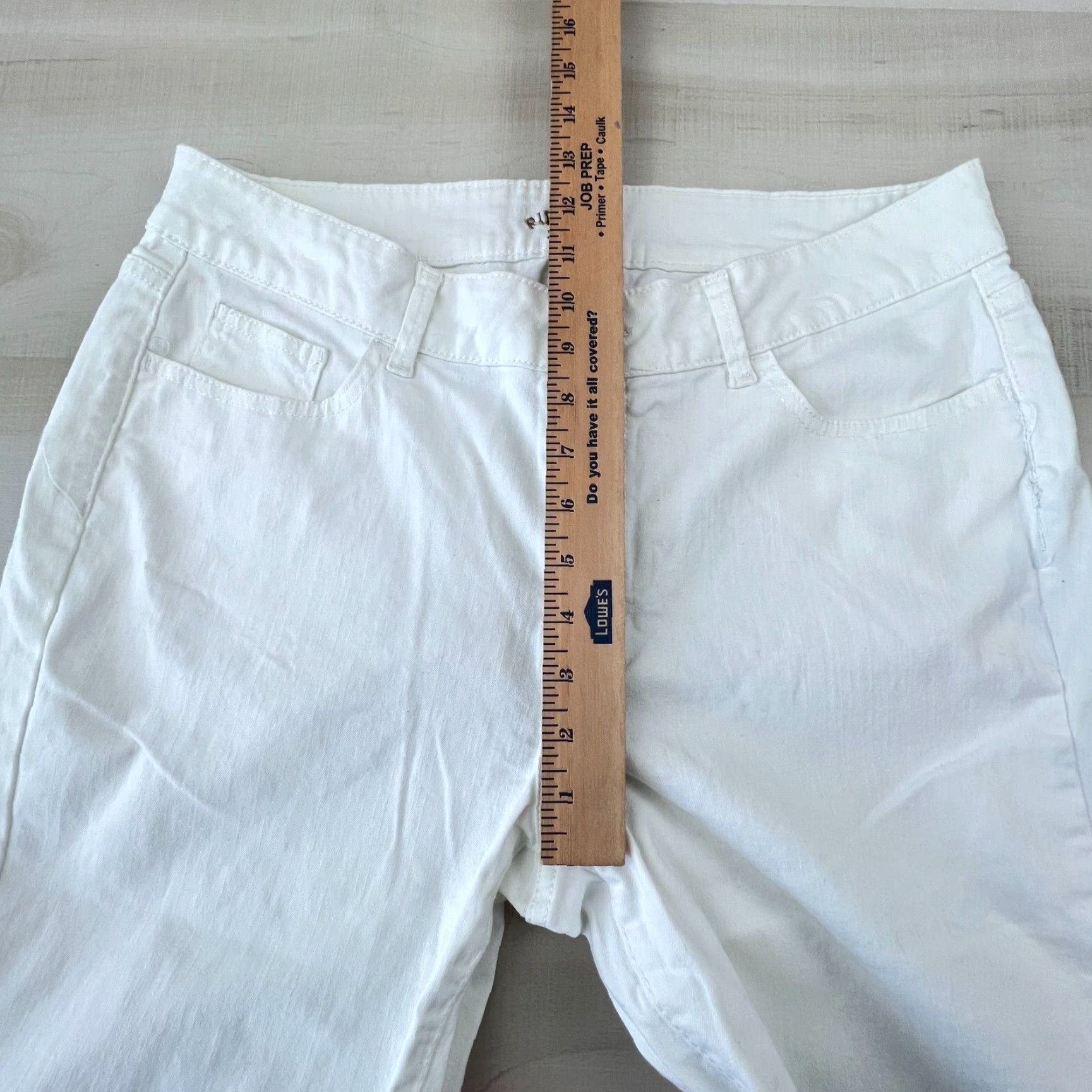 Lee Lee Riders Womens White Denim Capri Jeans 34 Waist Size 24" / US 00 / IT 34 - 5 Thumbnail