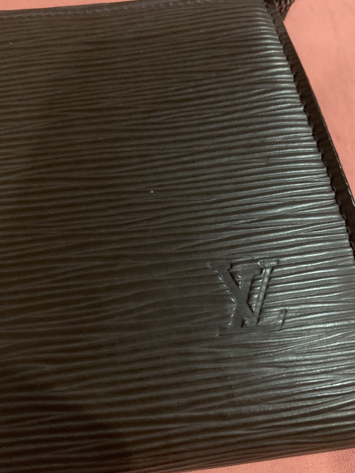 Louis Vuitton Louis Vuitton brown epi leather pochette clutch Size ONE SIZE - 4 Thumbnail