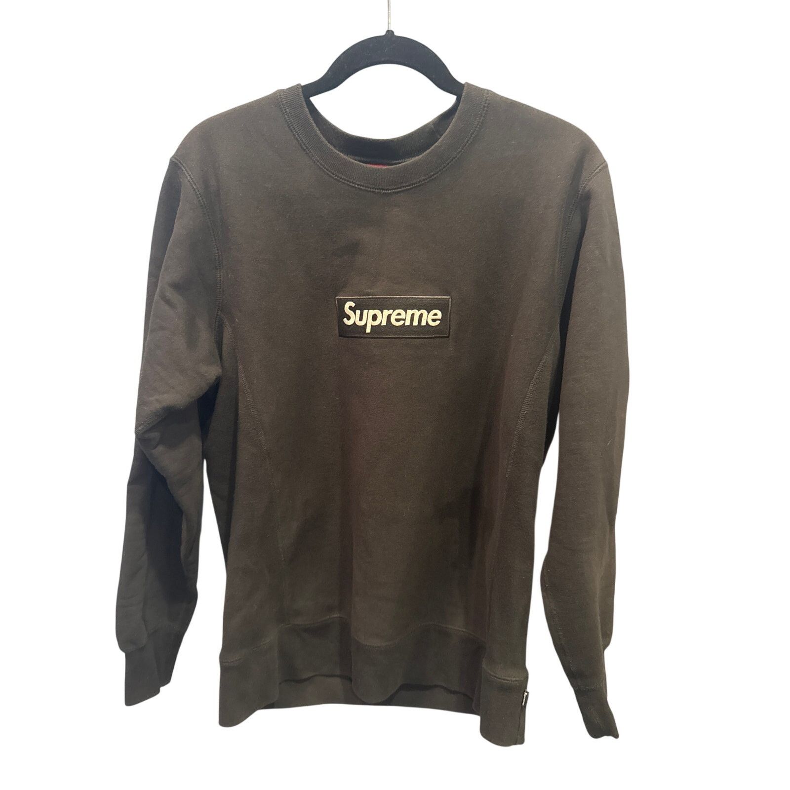 Supreme Supreme '22 Zebra Box Logo Crewneck | Grailed