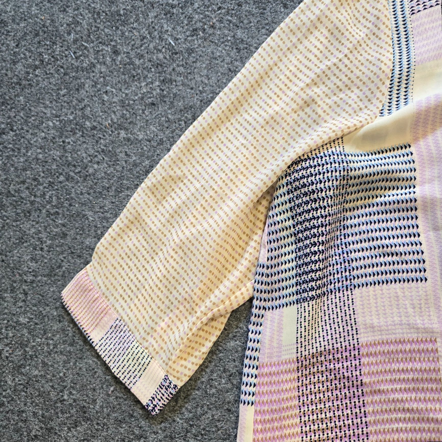 Vintage Rose & Olive Top Womens 1X Pink Yellow Patchwork Button Sheer V Neck Casual Blouse Shirt Adult Plus Womens Size XL / US 12-14 / IT 48-50 - 3 Thumbnail