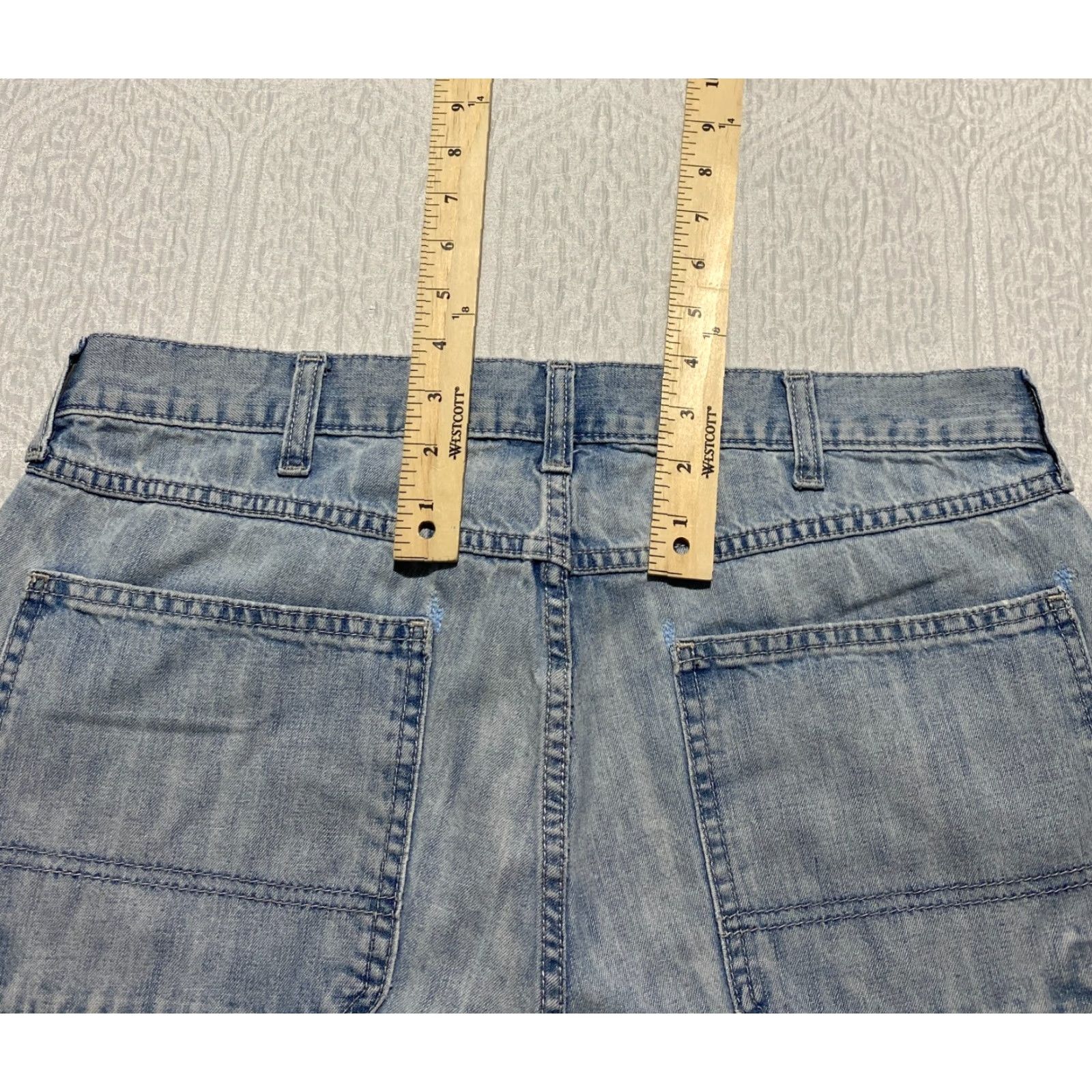 Old Navy VINTAGE Old Navy Carpenter Jean Shorts Mens 36×10 Blue Denim Cargo Pockets Casual United States? Size US 36 / EU 52 - 2 Thumbnail