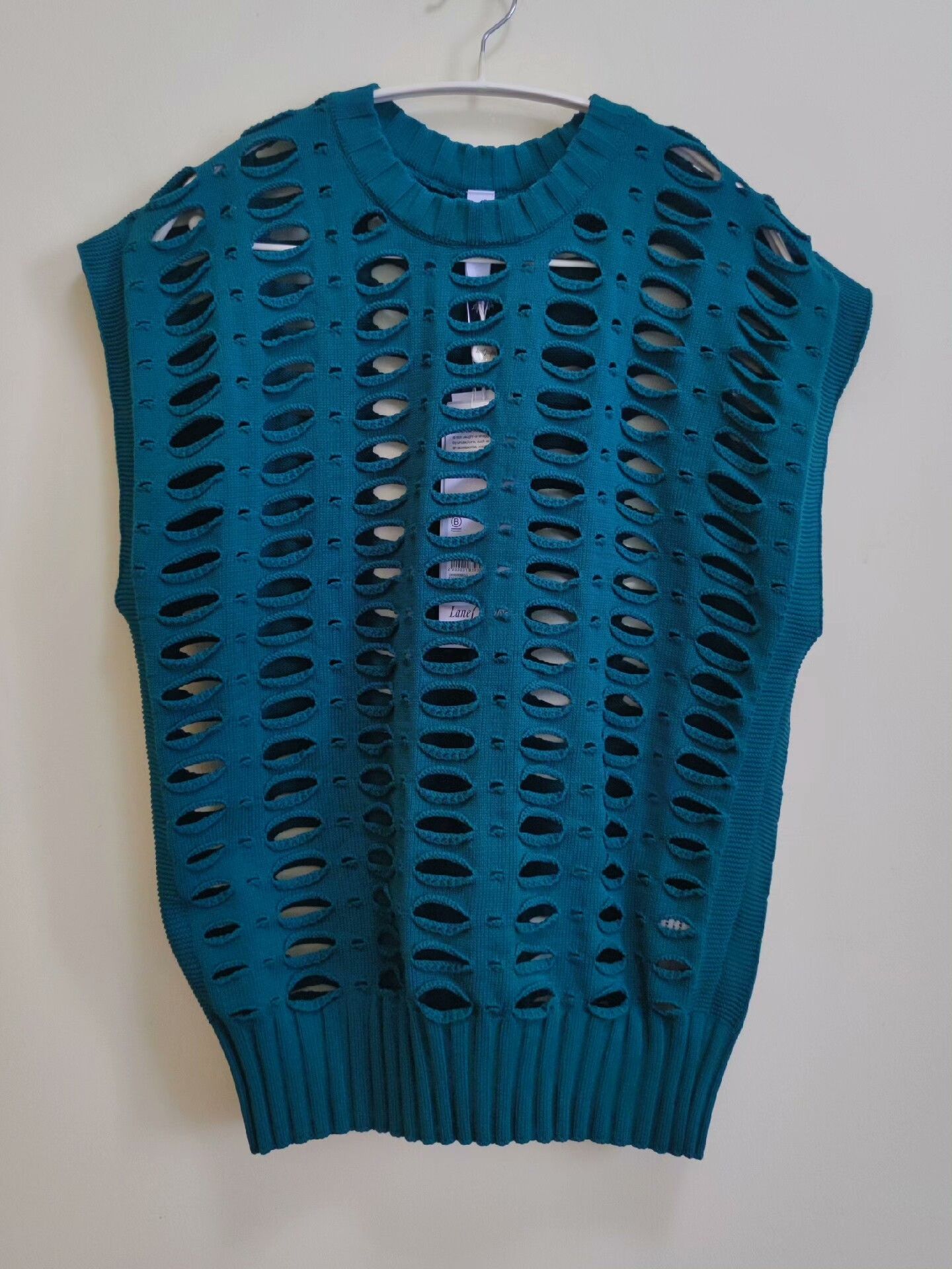CFCL Issey Miyake Men Knit Vest With Holes Size US M / EU 48-50 / 2 - 1 Thumbnail